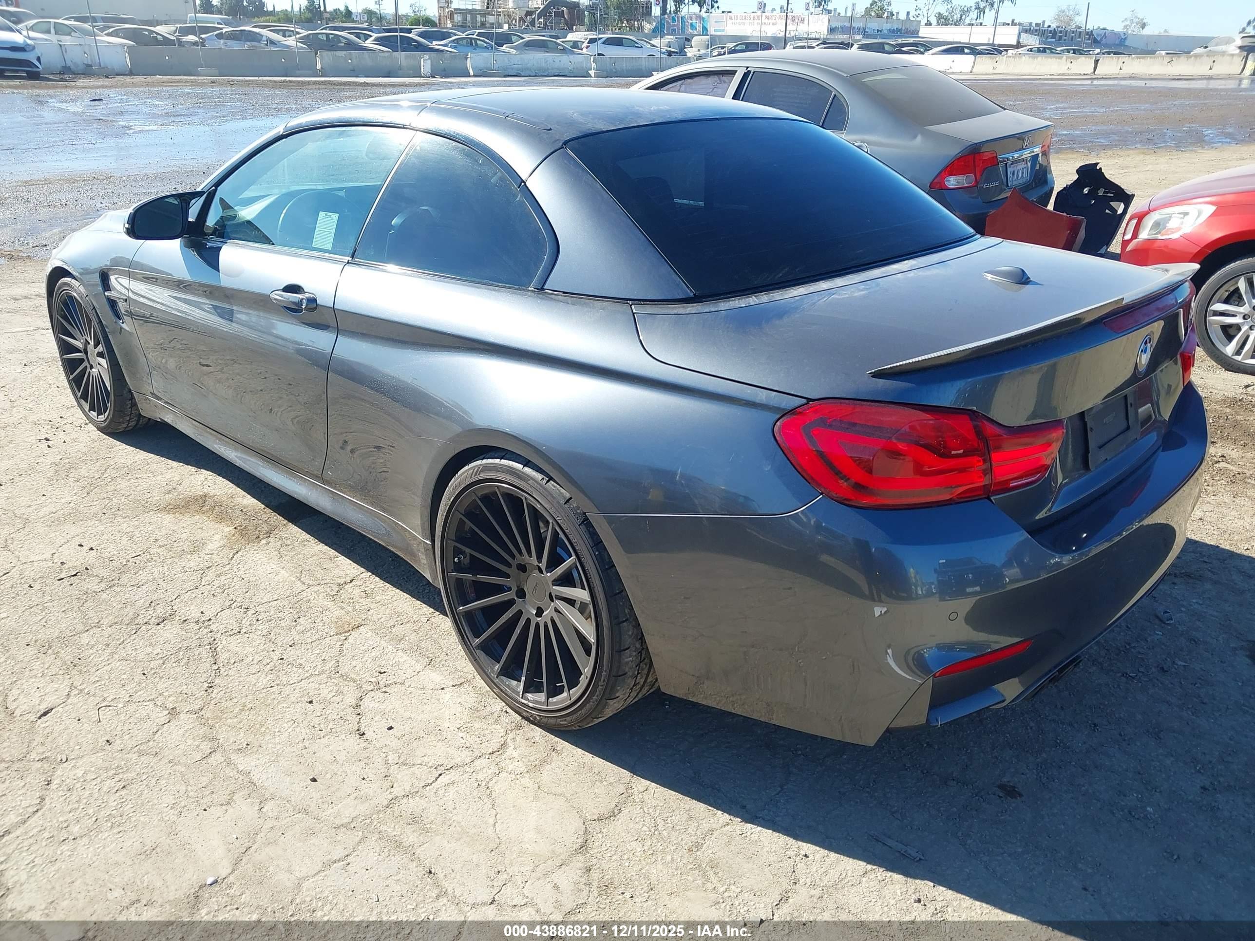 BMW M4 image 3