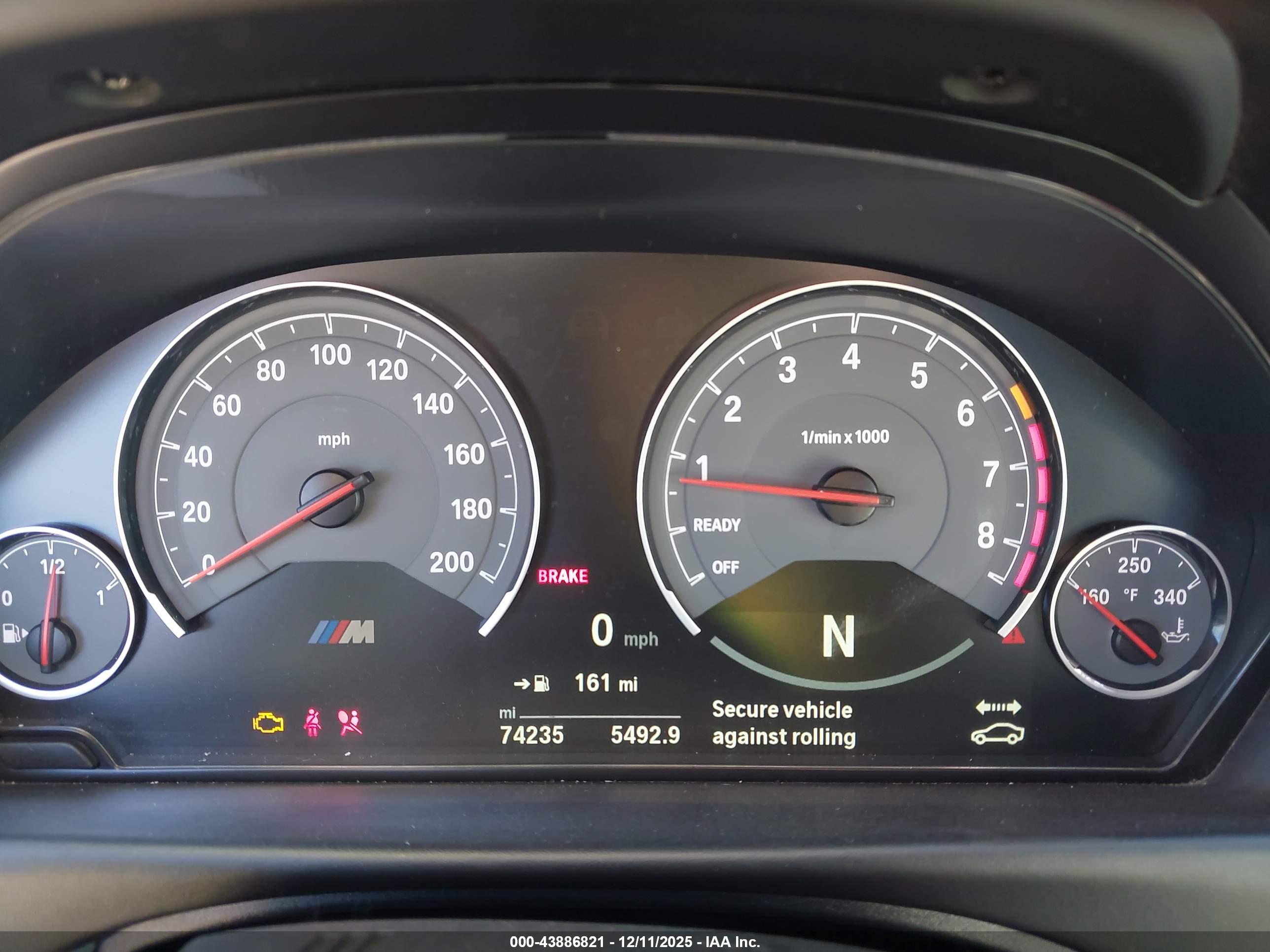 BMW M4 image 7