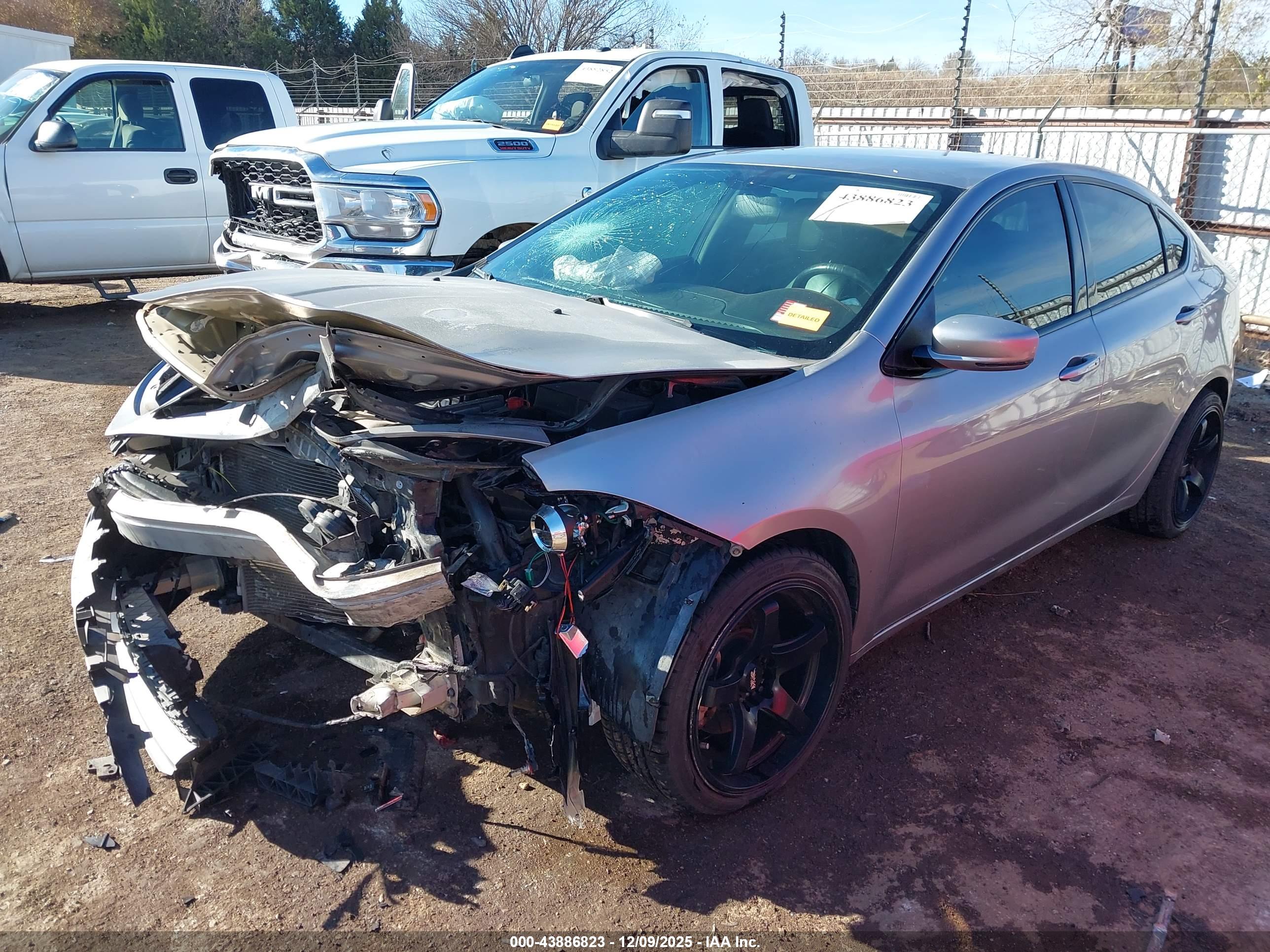 DODGE DART image 2
