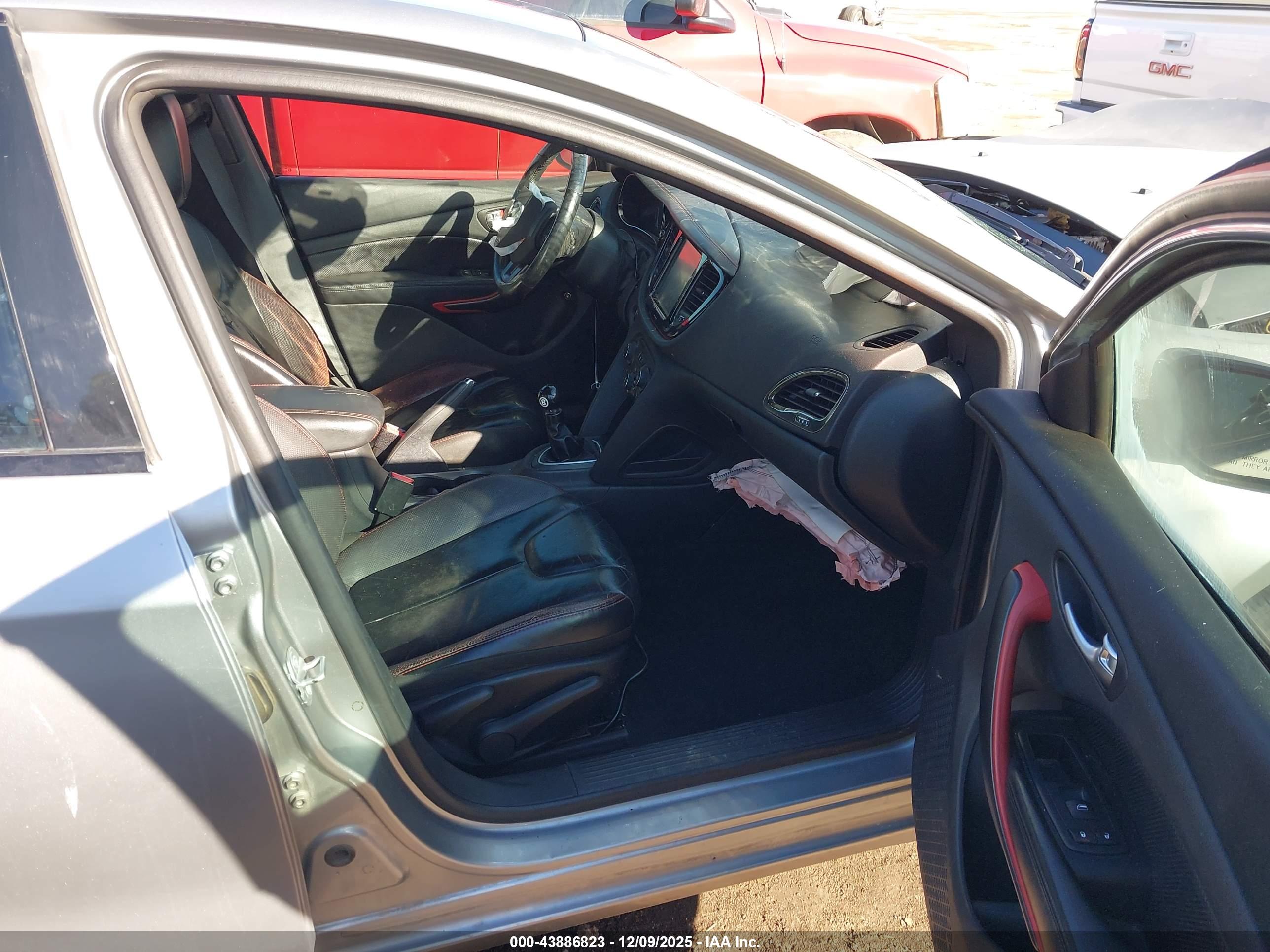 DODGE DART image 5