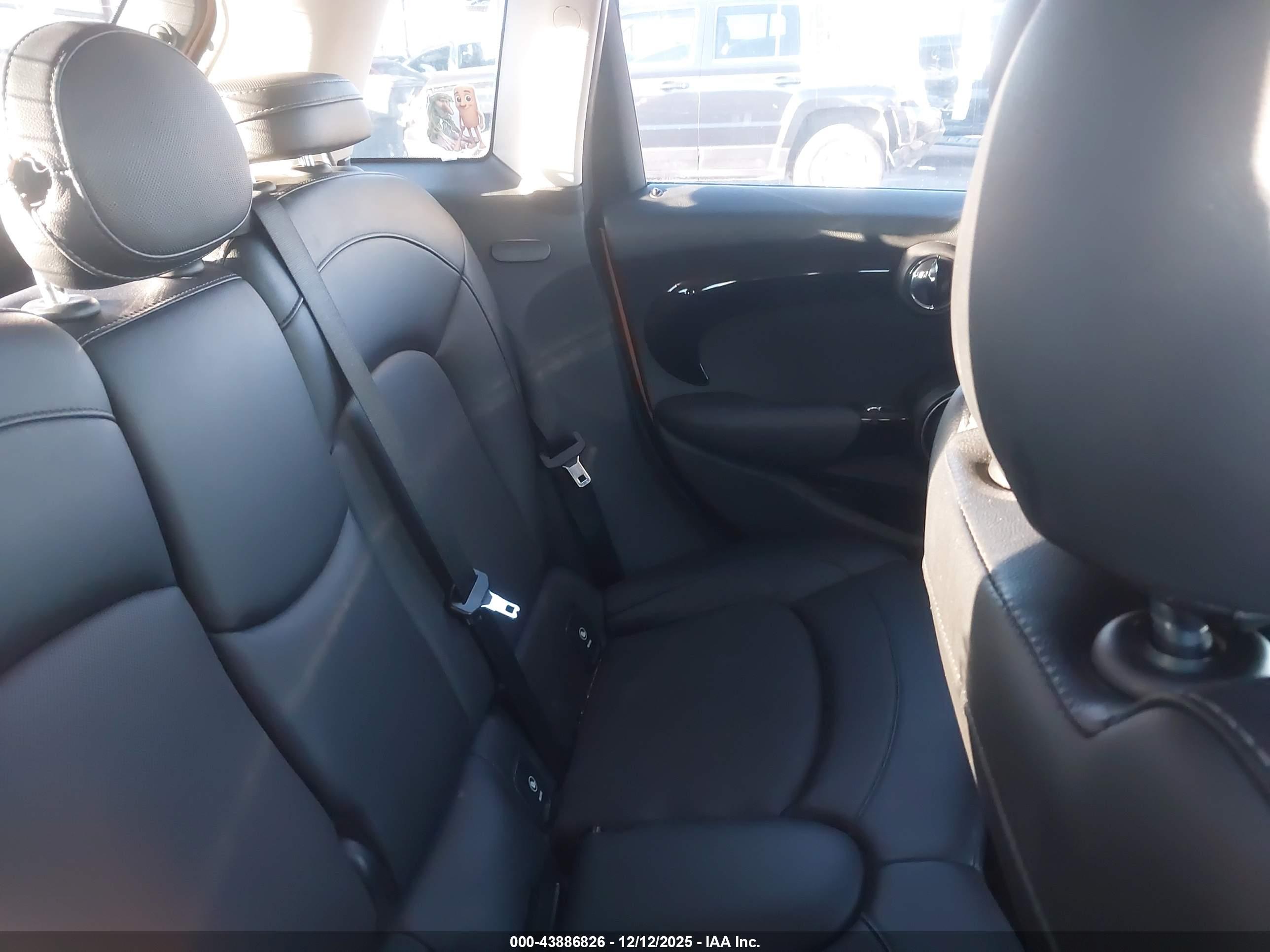 MINI HARDTOP image 8