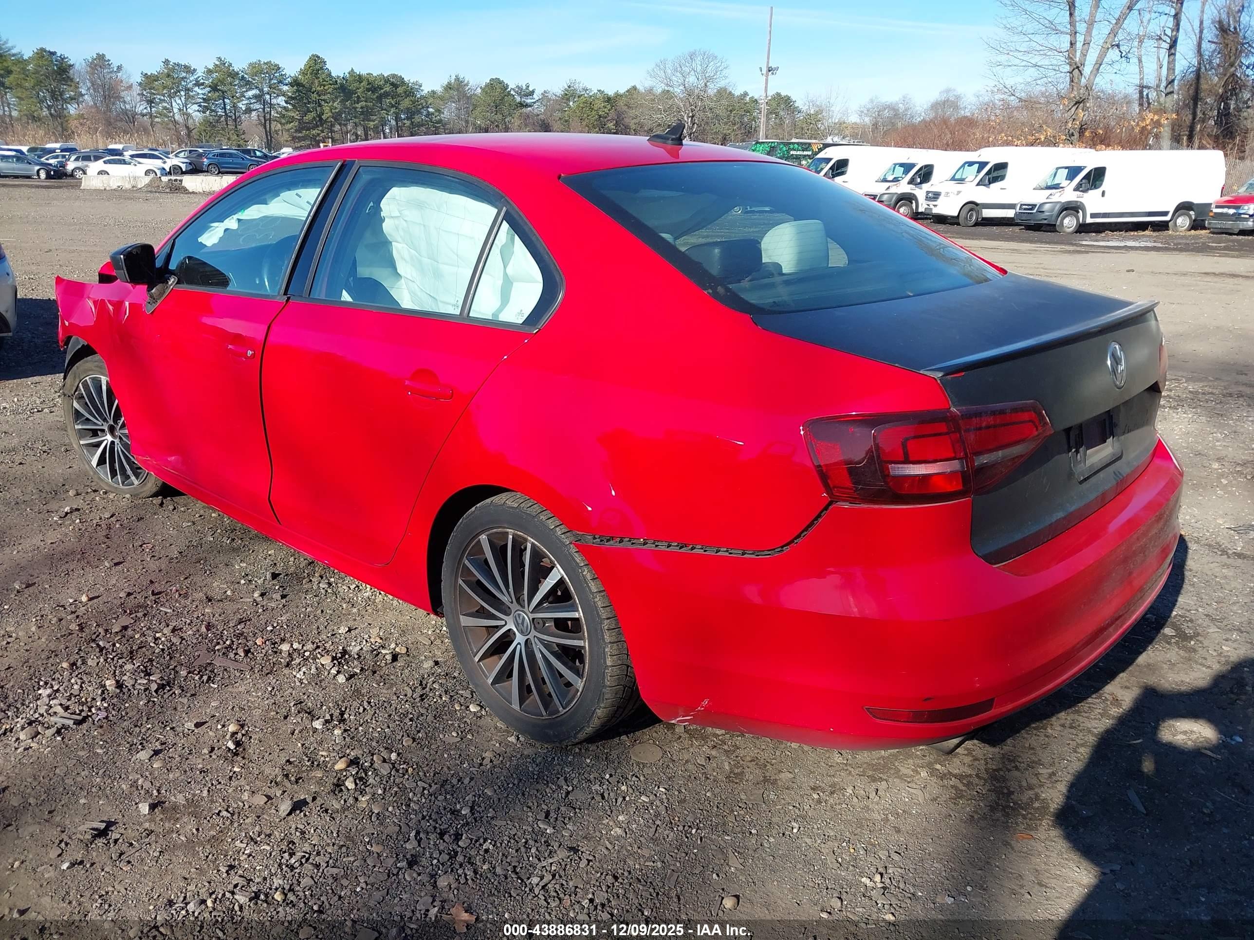 VOLKSWAGEN JETTA image 3