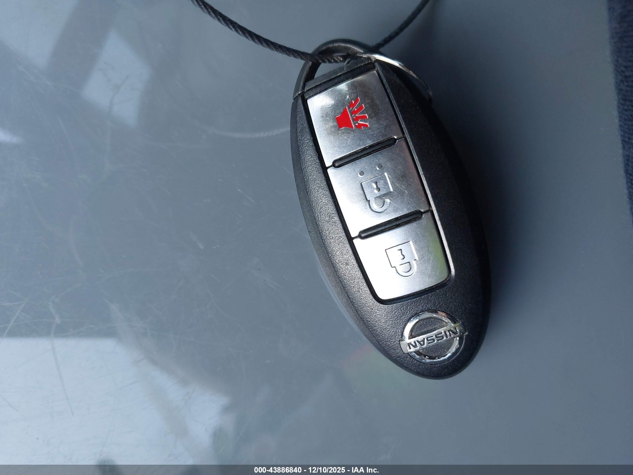 NISSAN JUKE image 11