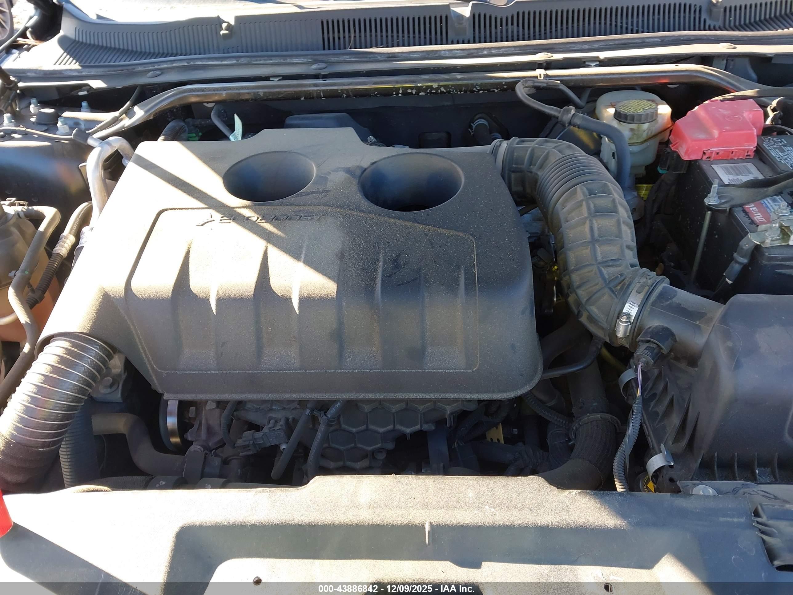 FORD TAURUS image 10
