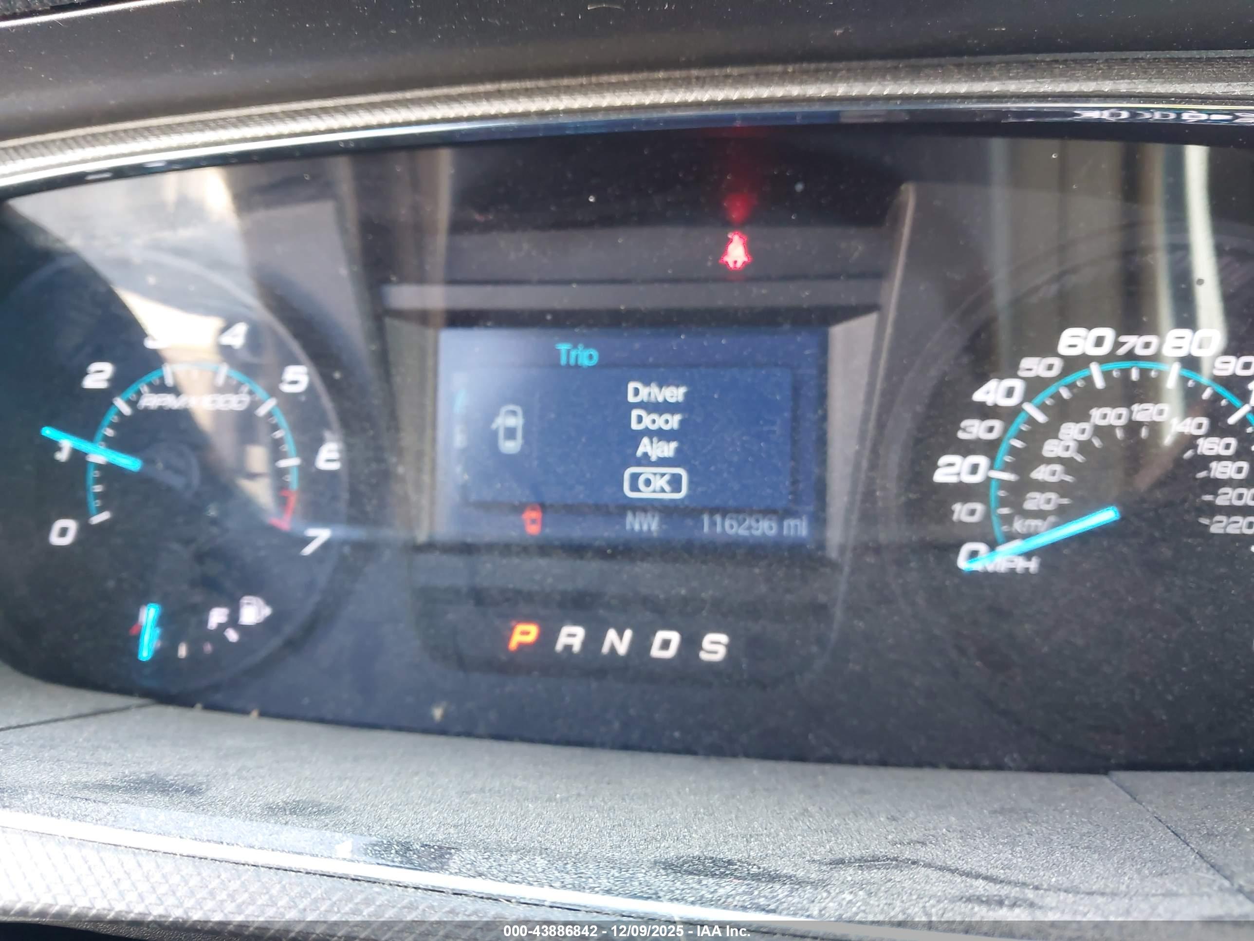 FORD TAURUS image 7