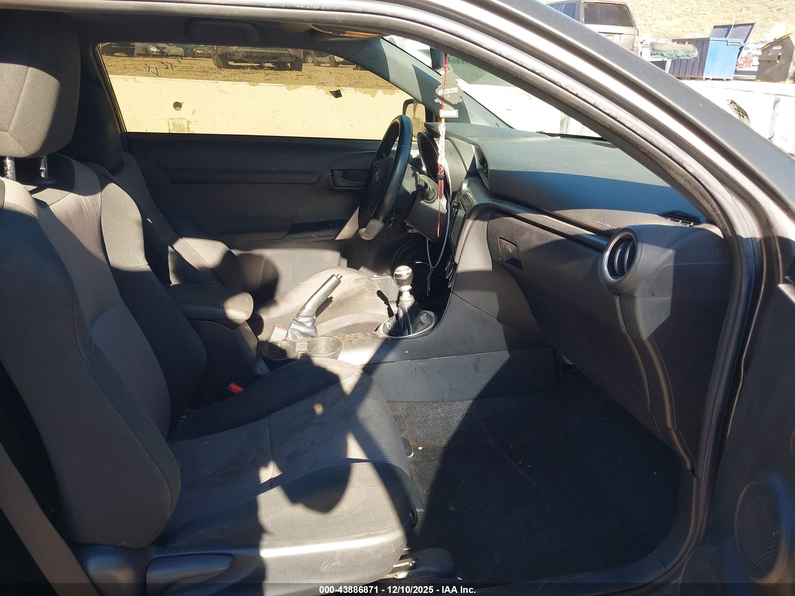 SCION TC image 5