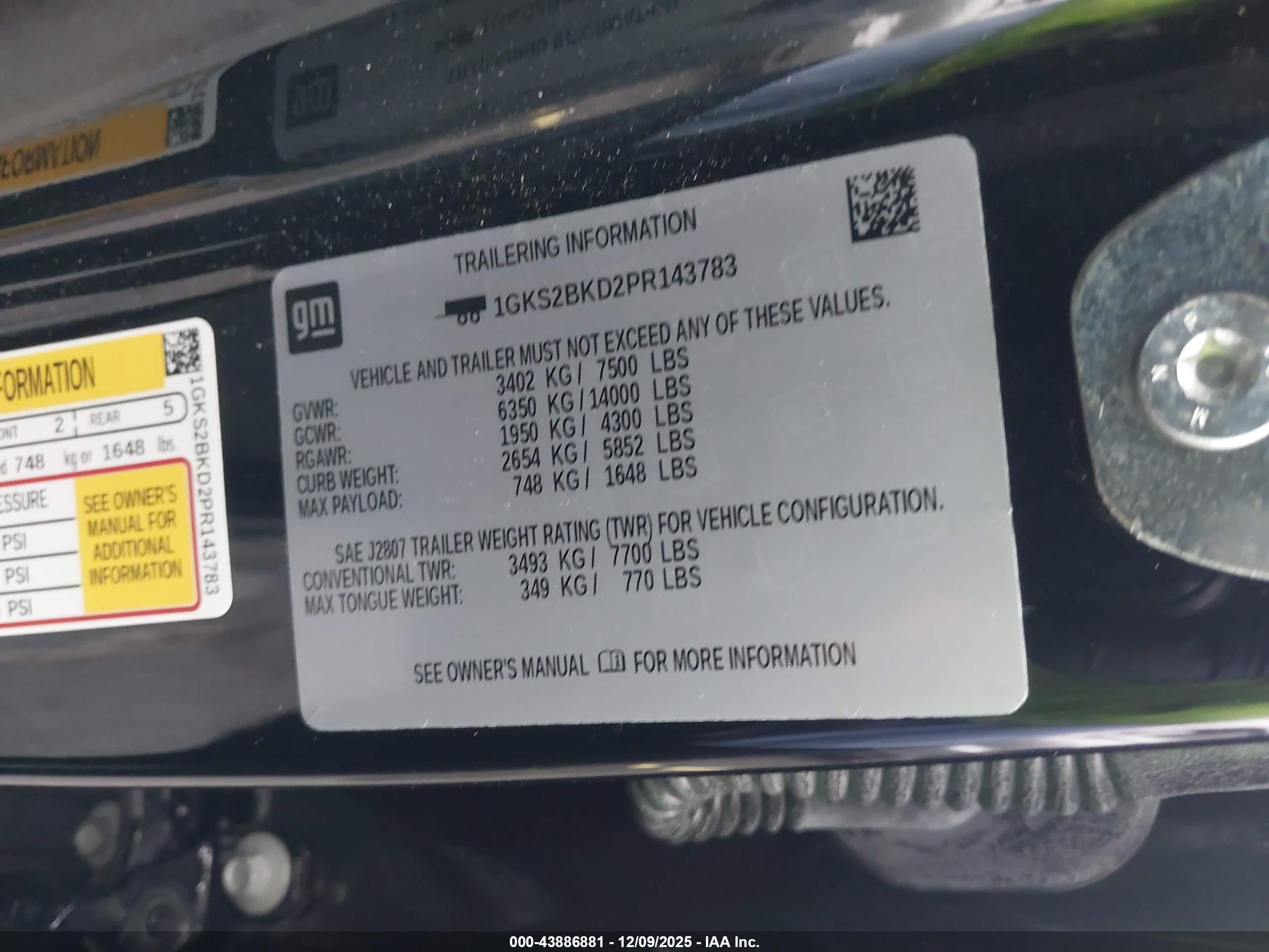 GMC YUKON image 9