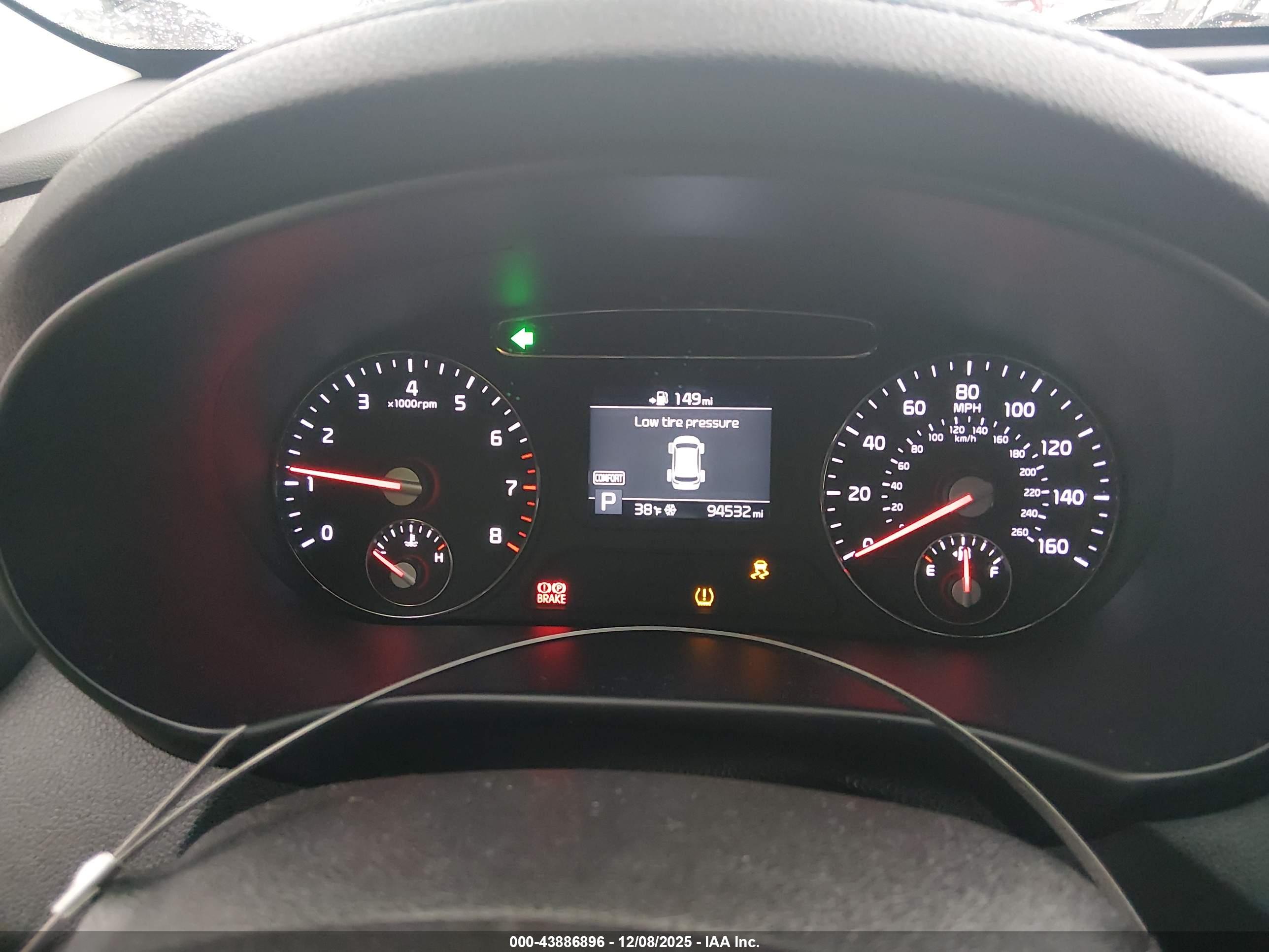 KIA SORENTO image 7