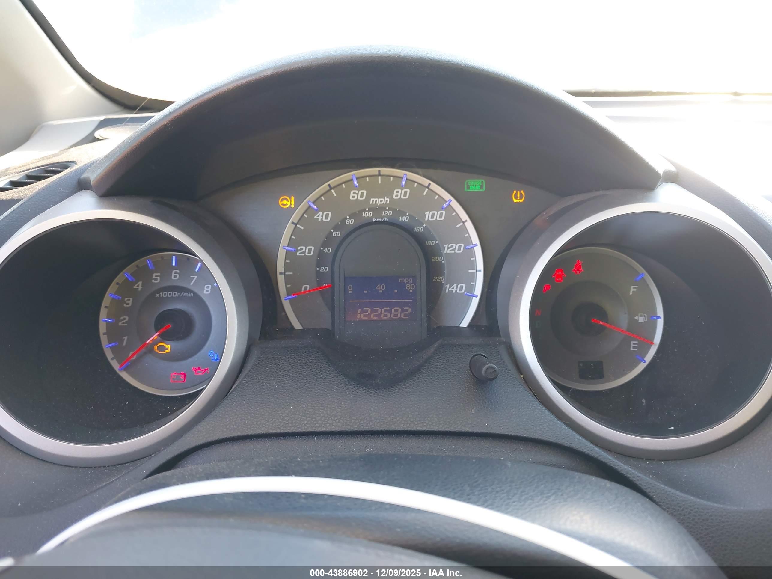 HONDA FIT image 7