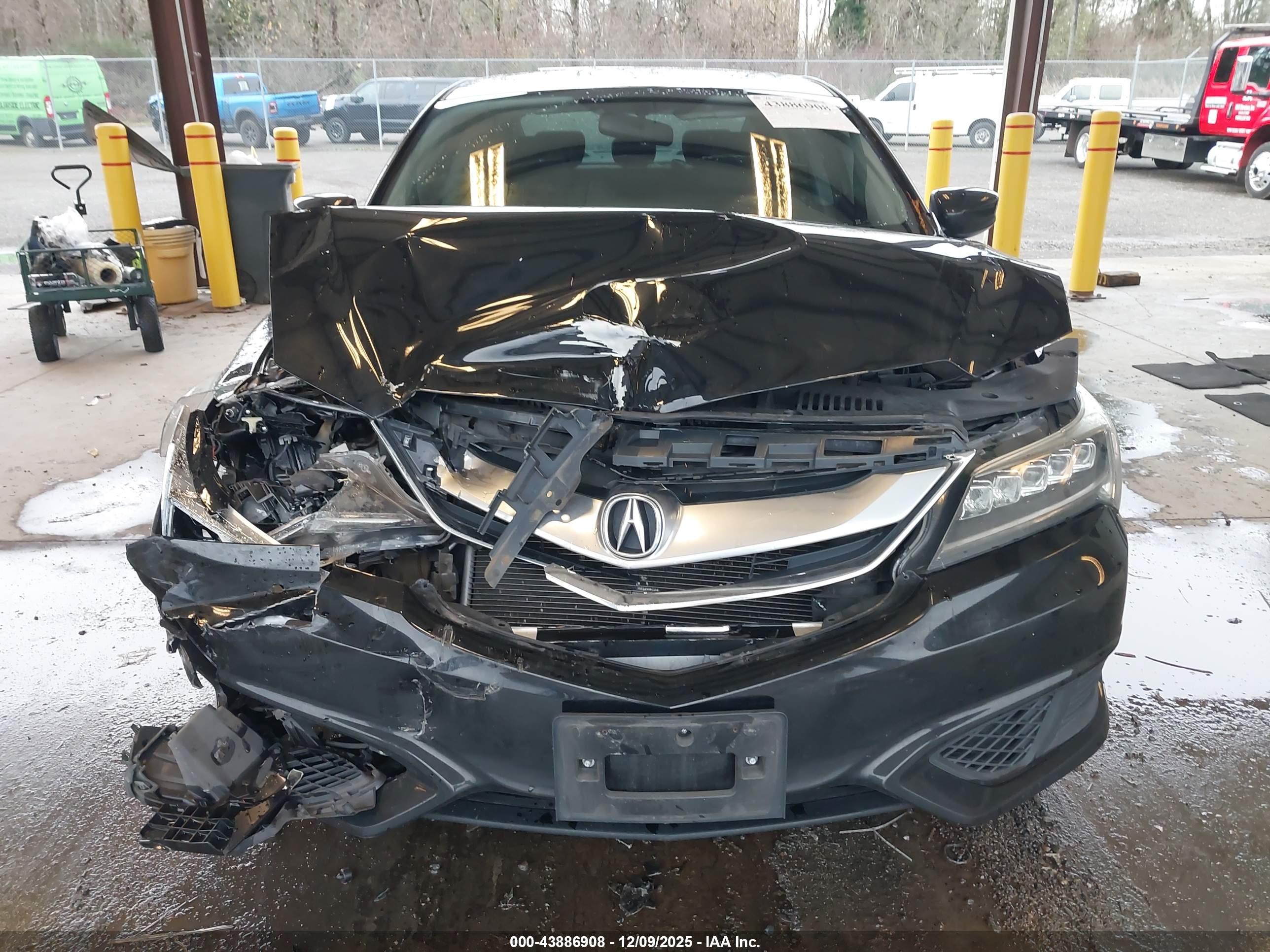 ACURA ILX image 6
