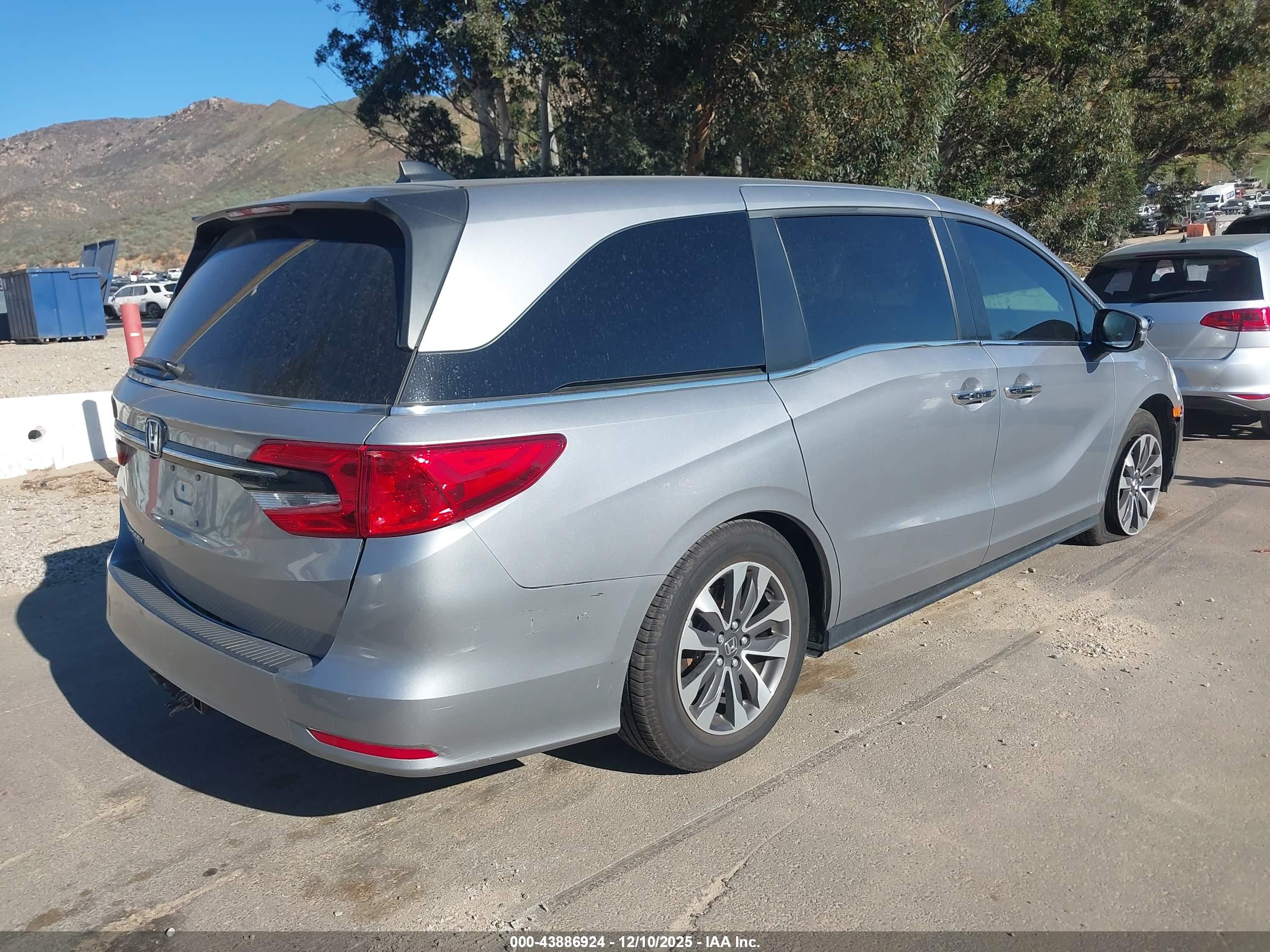 HONDA ODYSSEY image 4