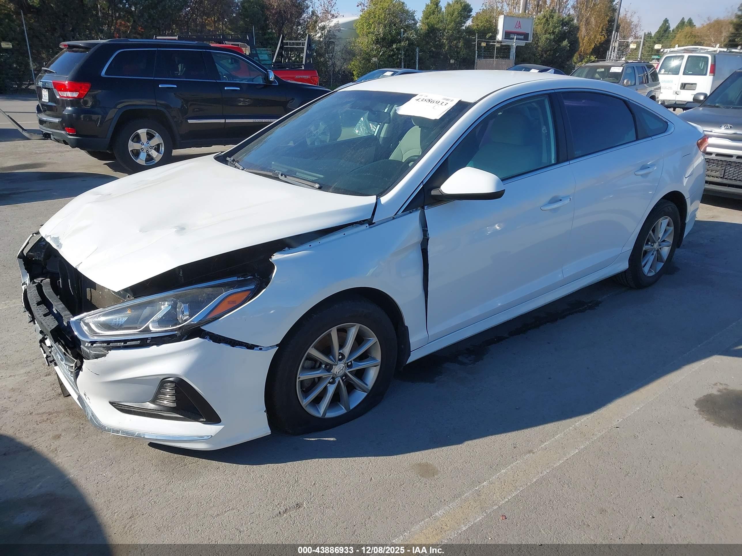 HYUNDAI SONATA image 2