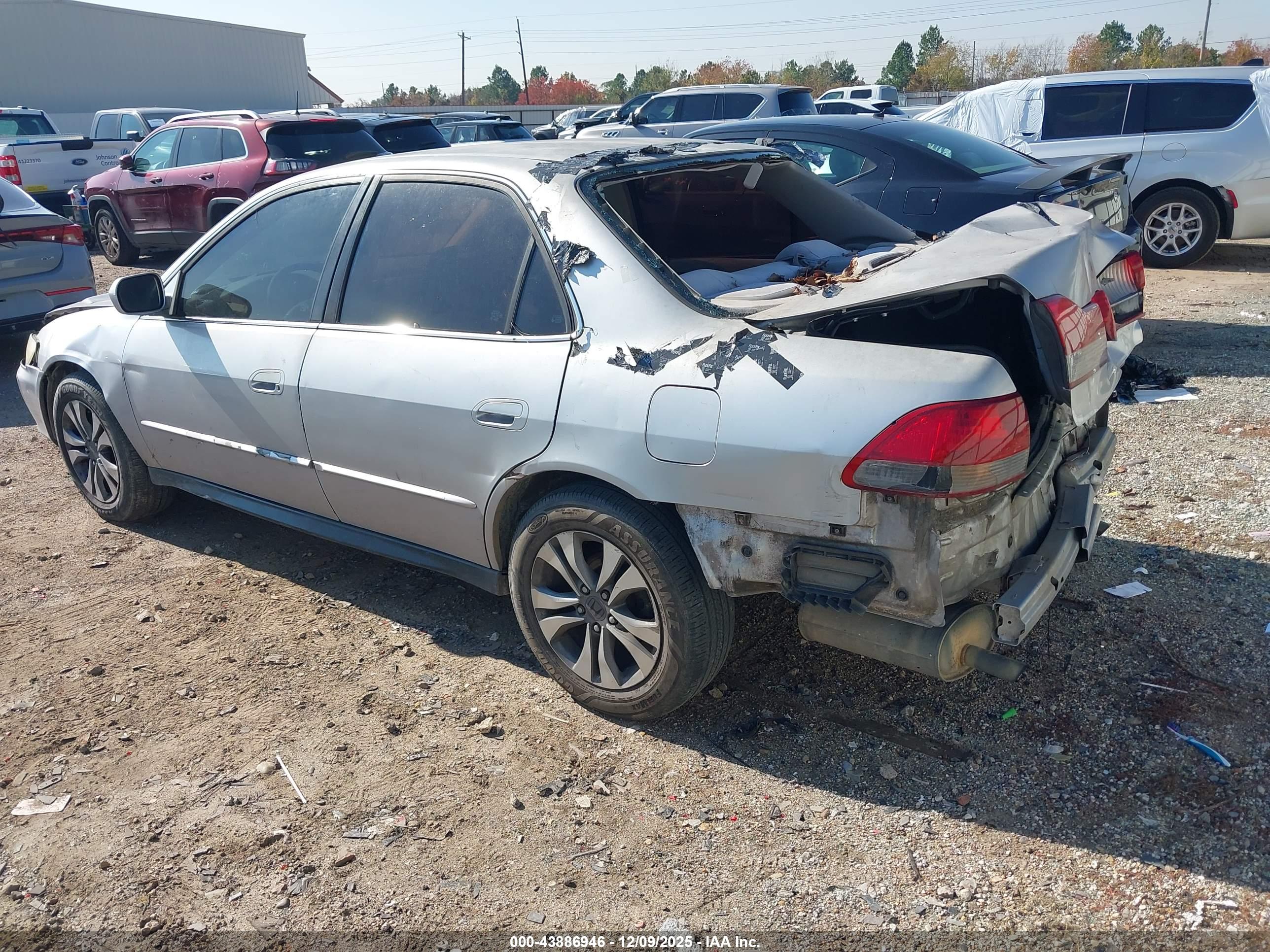 HONDA ACCORD image 3