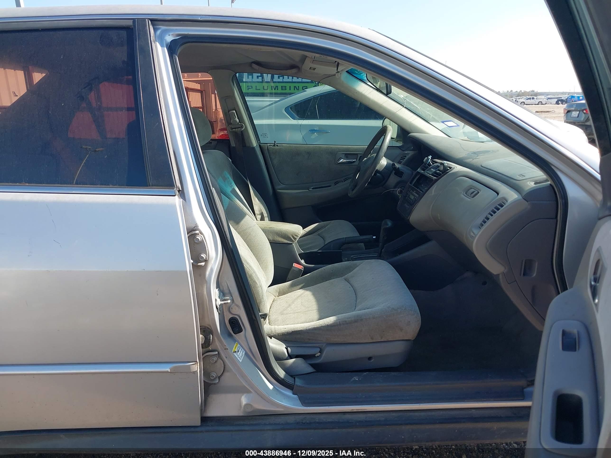 HONDA ACCORD image 5