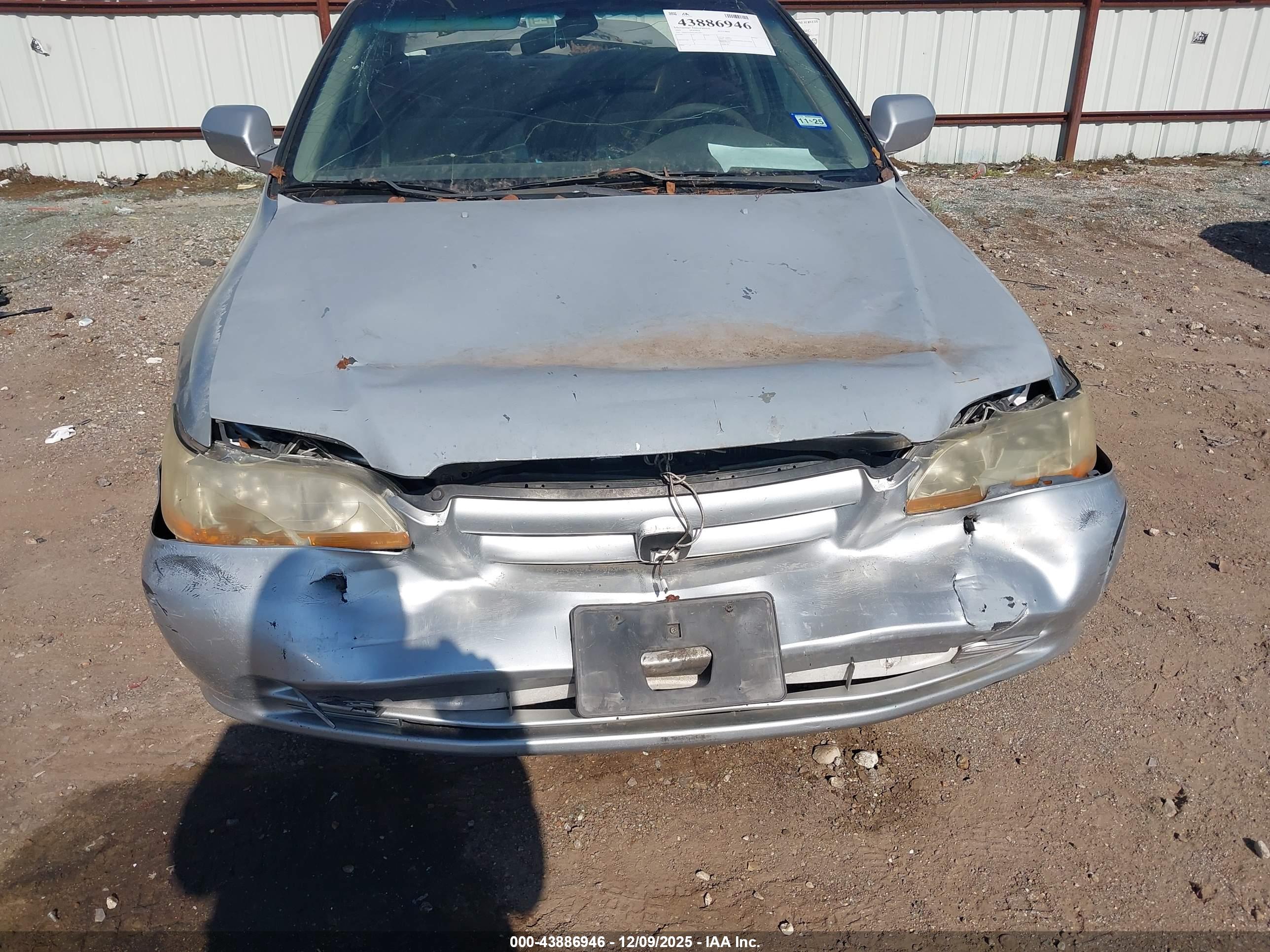HONDA ACCORD image 6