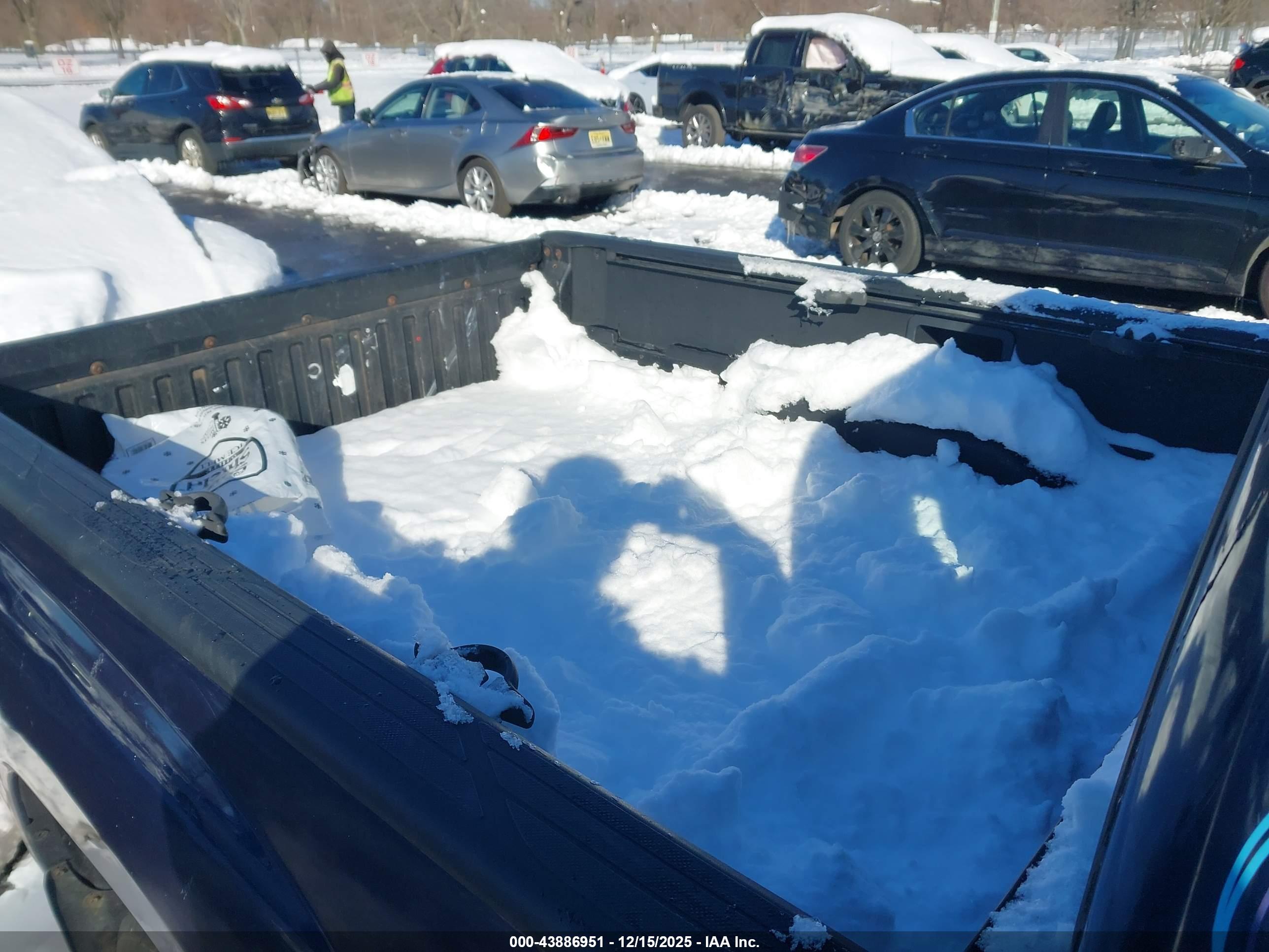 TOYOTA TACOMA image 8