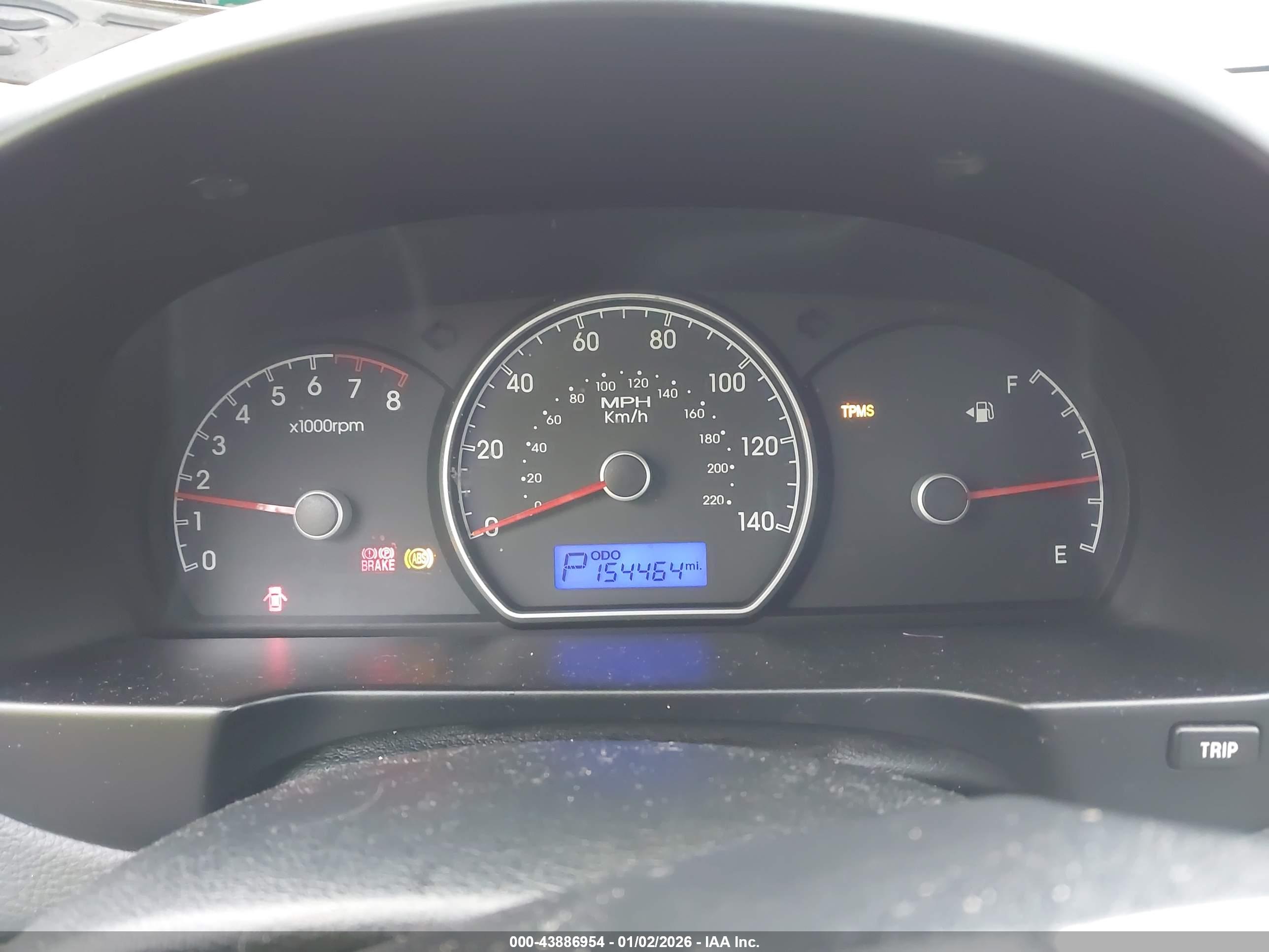 HYUNDAI ELANTRA image 7