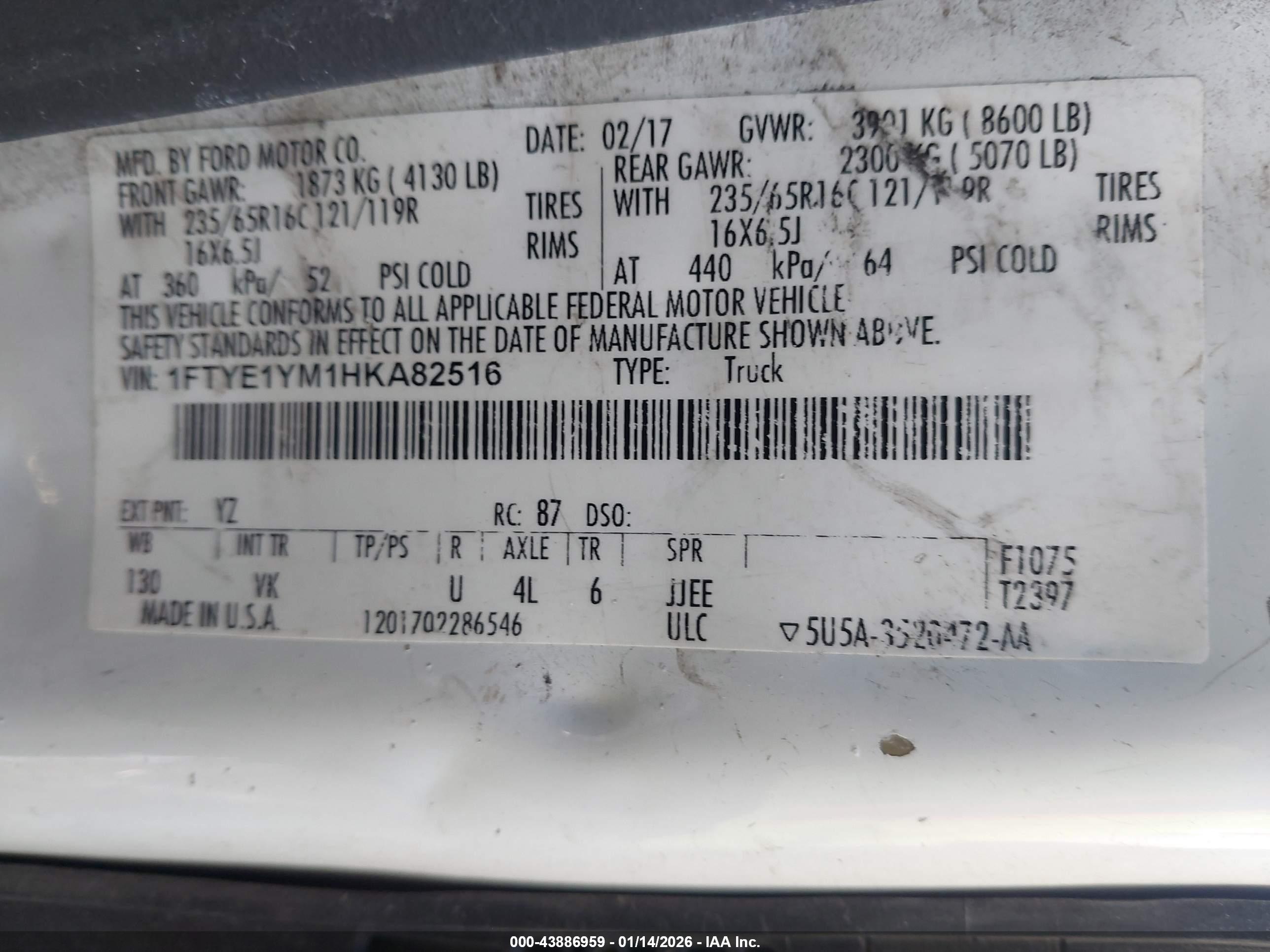 FORD TRANSIT-150 image 9