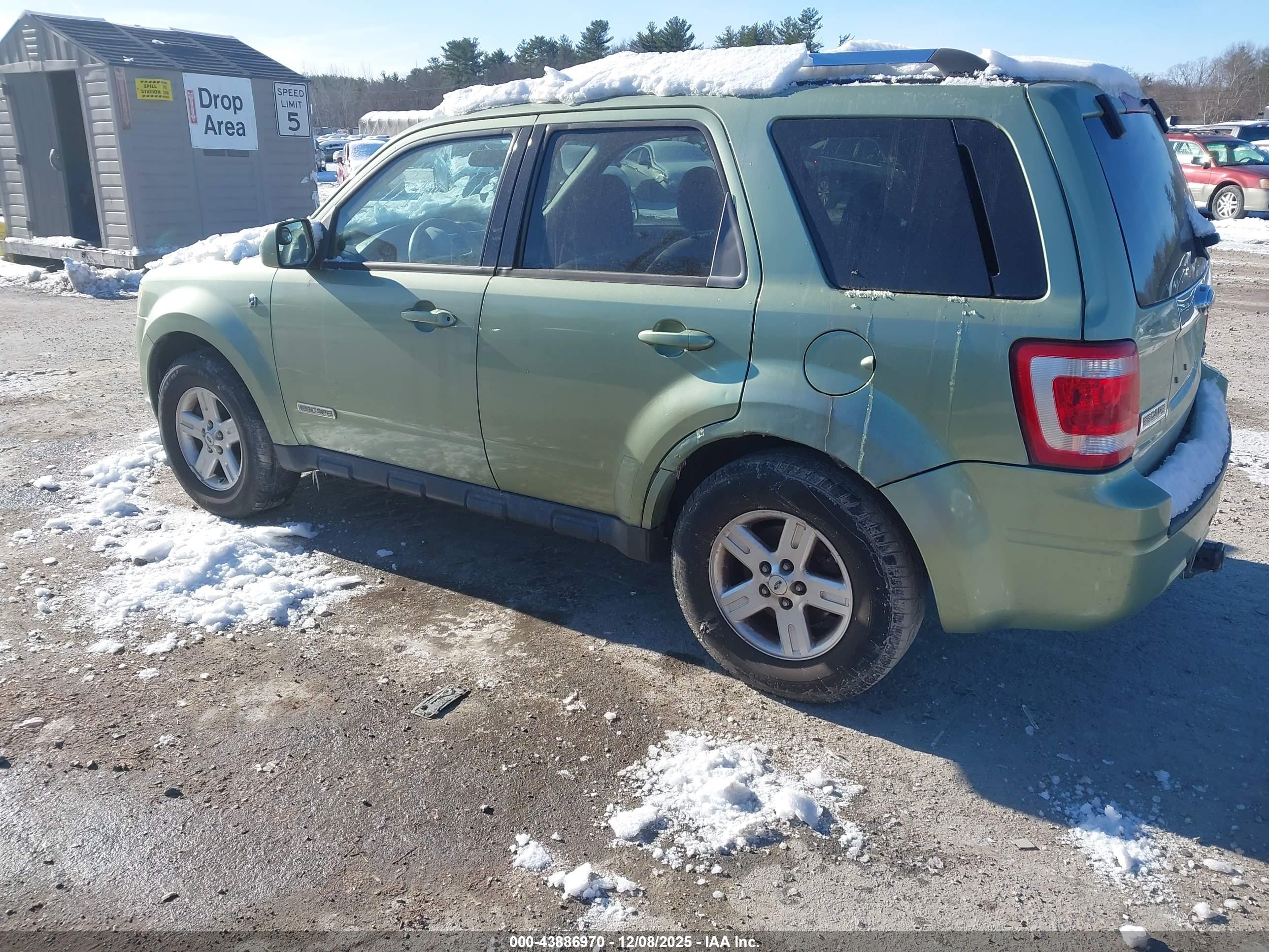 FORD ESCAPE image 3