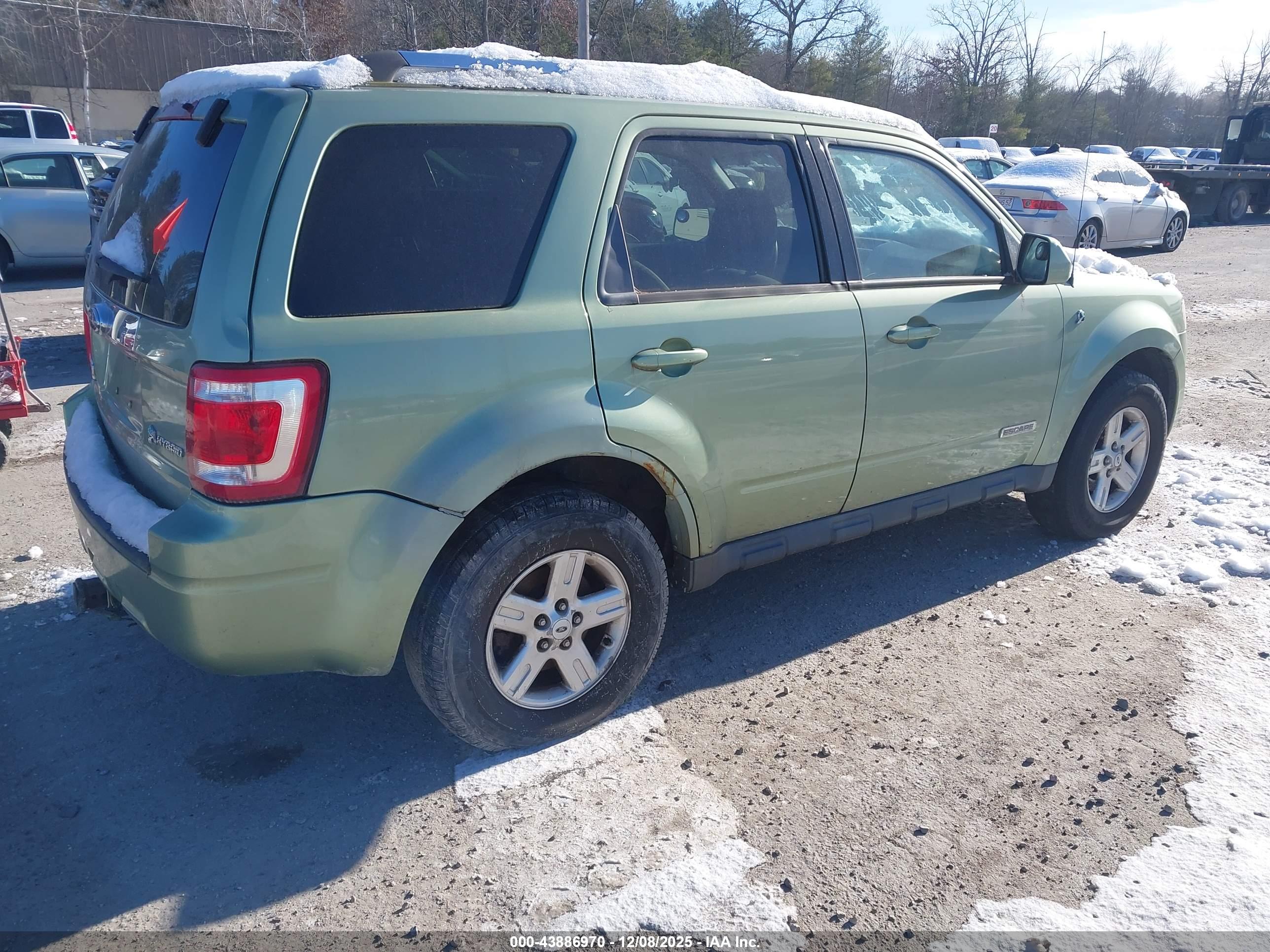 FORD ESCAPE image 4