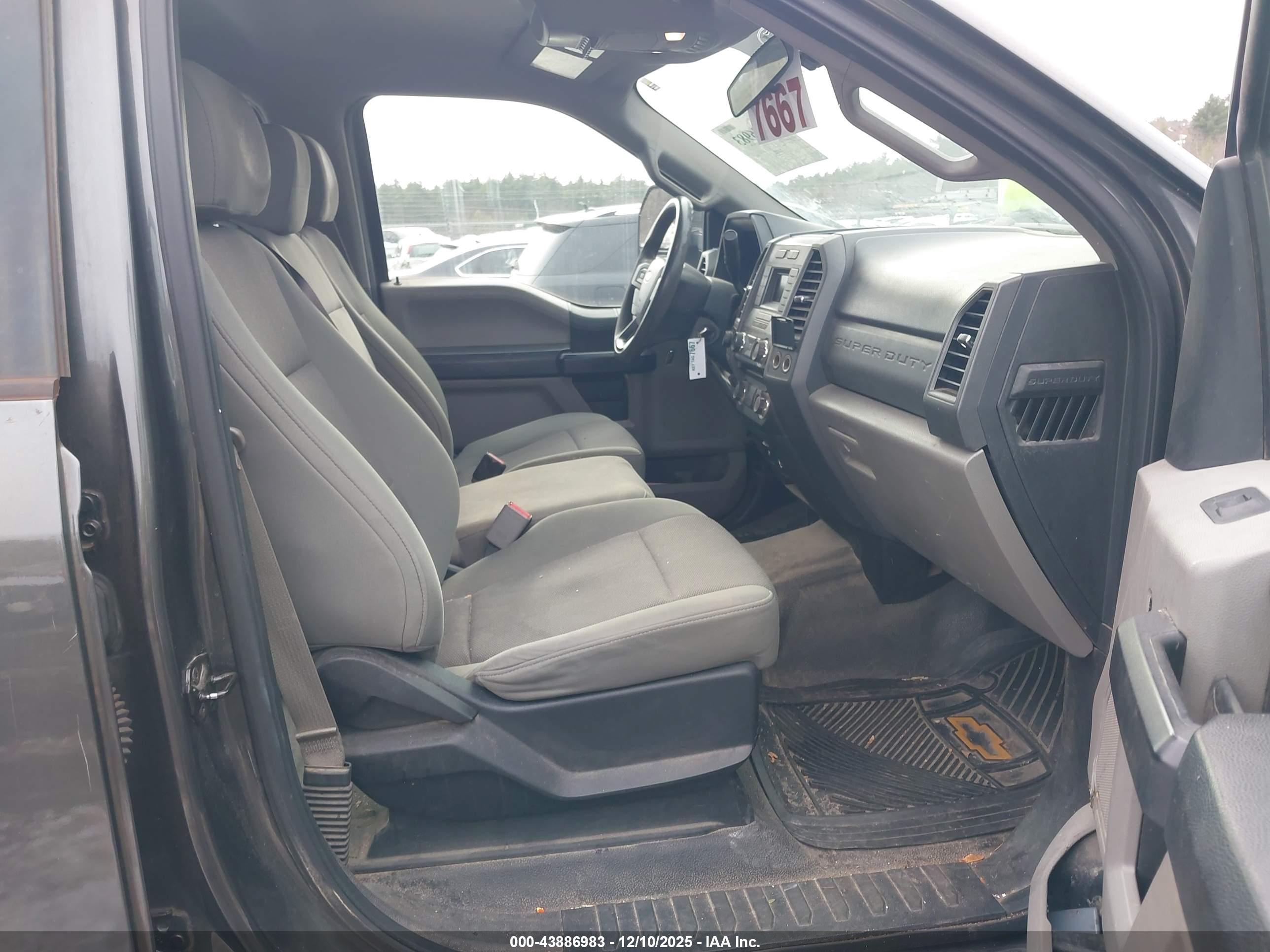 FORD F-250 image 5