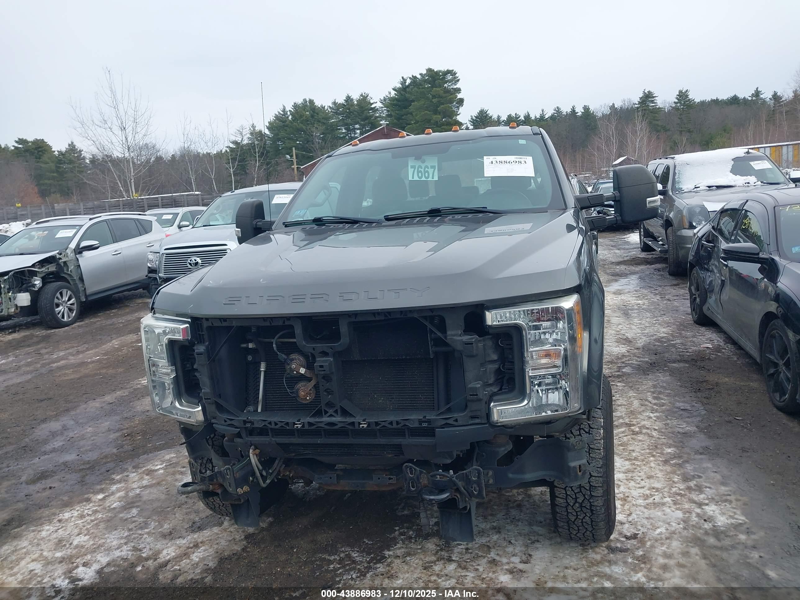 FORD F-250 image 6