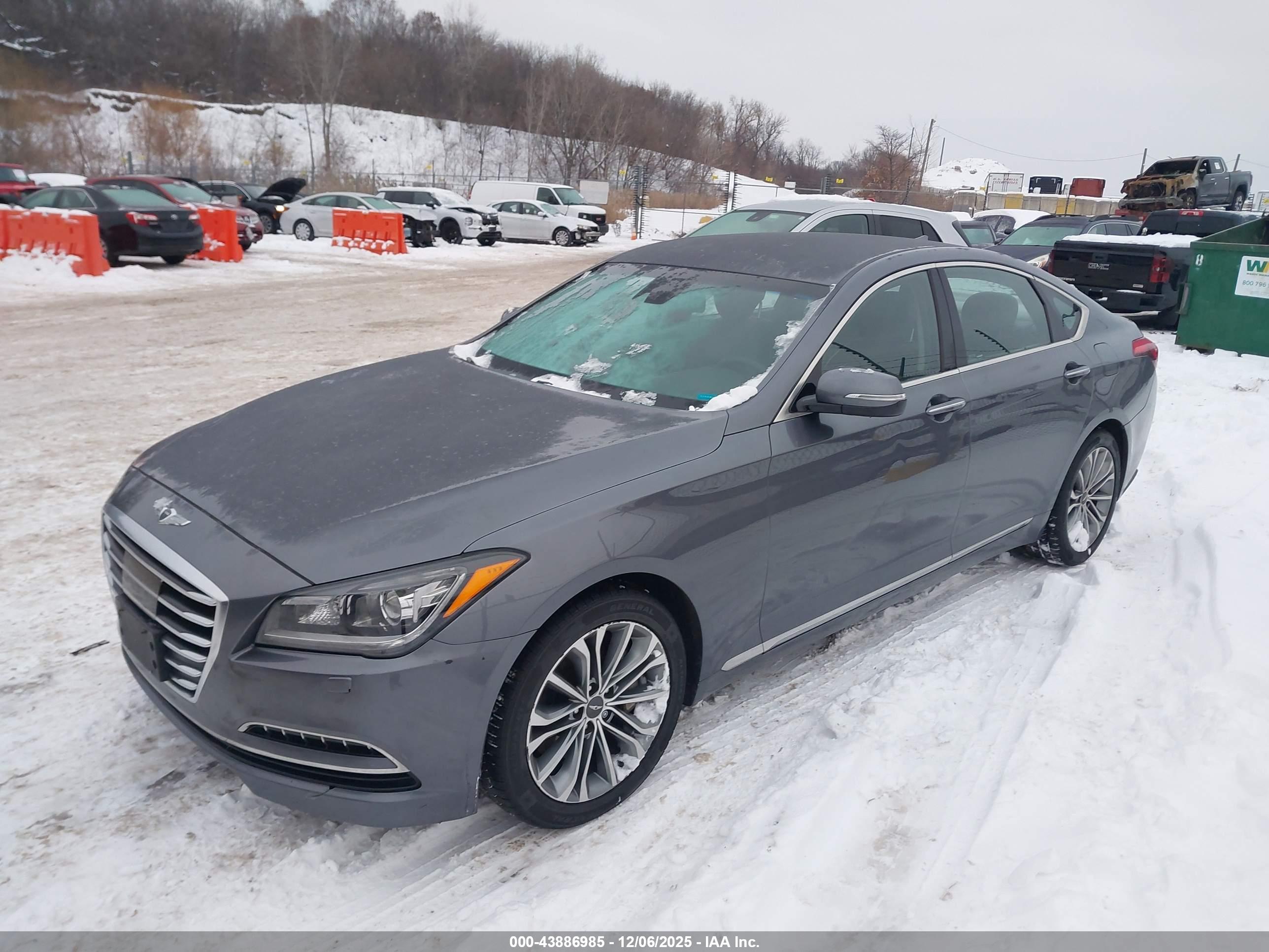 GENESIS G80 image 2