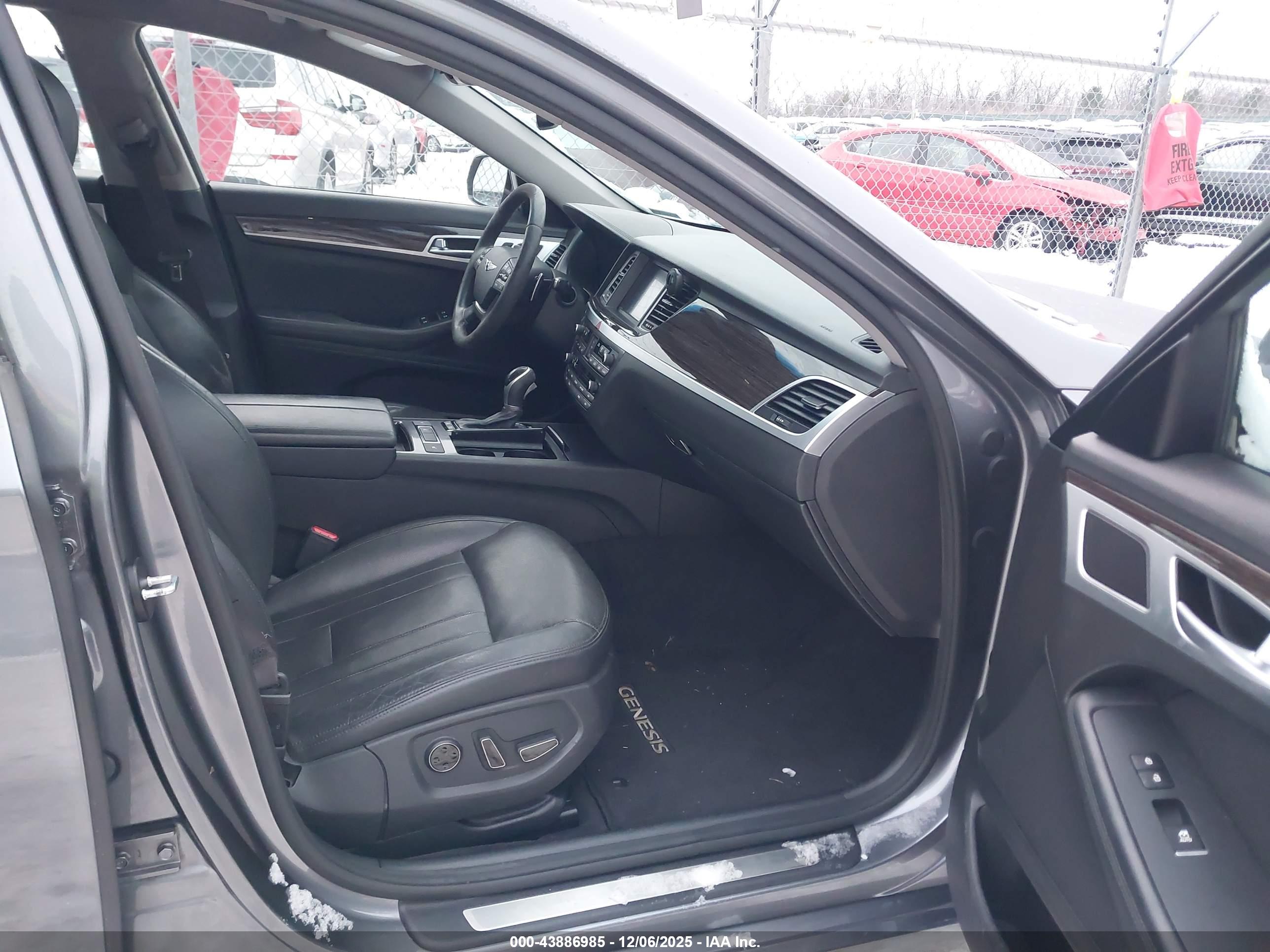 GENESIS G80 image 5