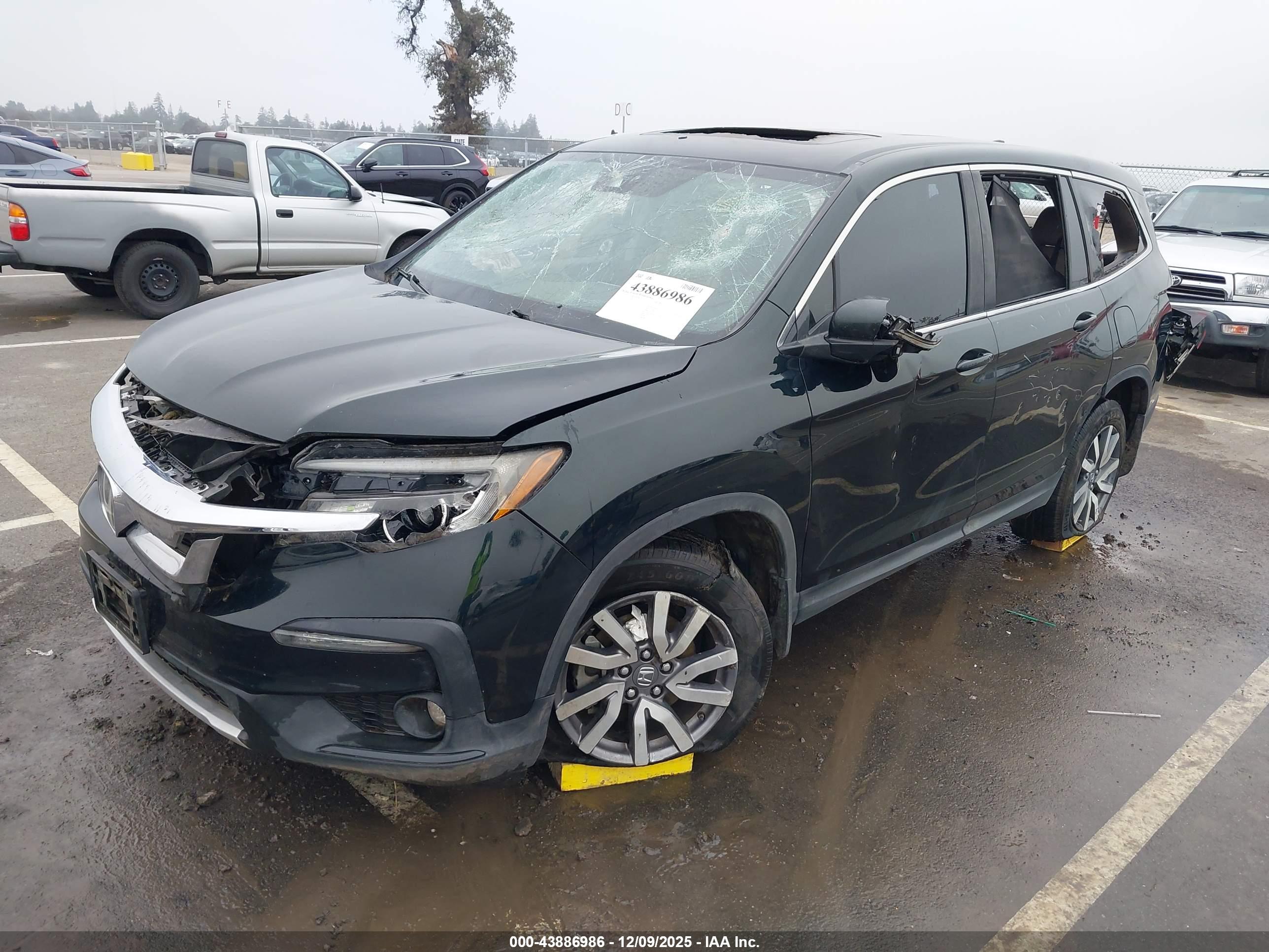 HONDA PILOT image 2