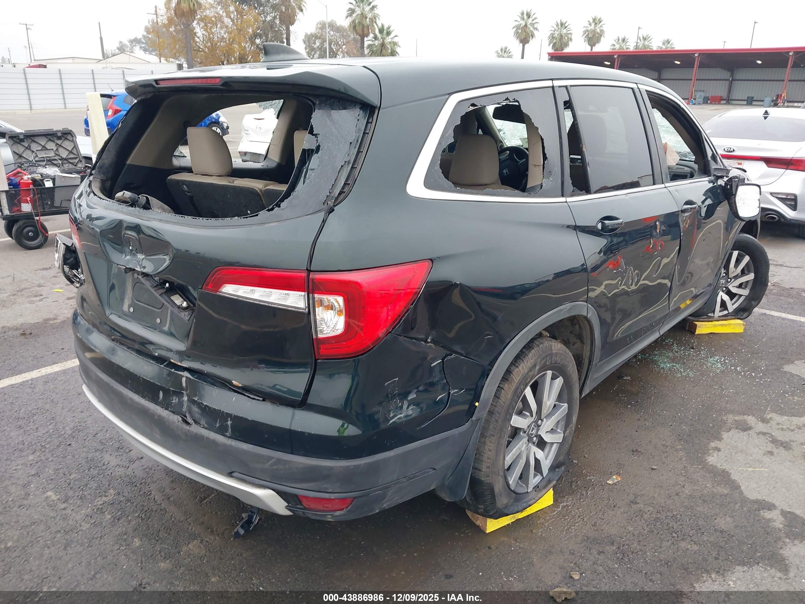 HONDA PILOT image 4