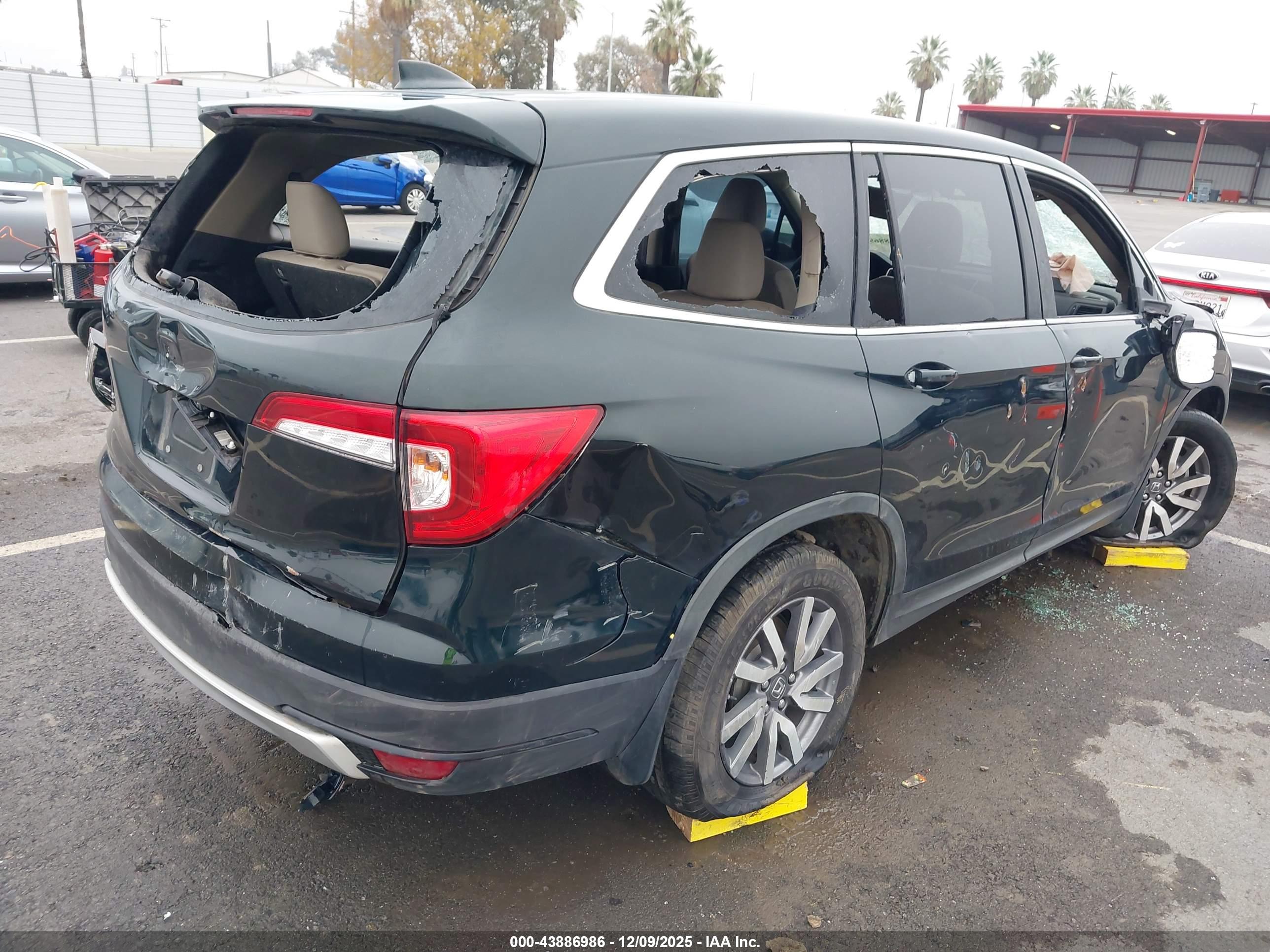 HONDA PILOT image 6