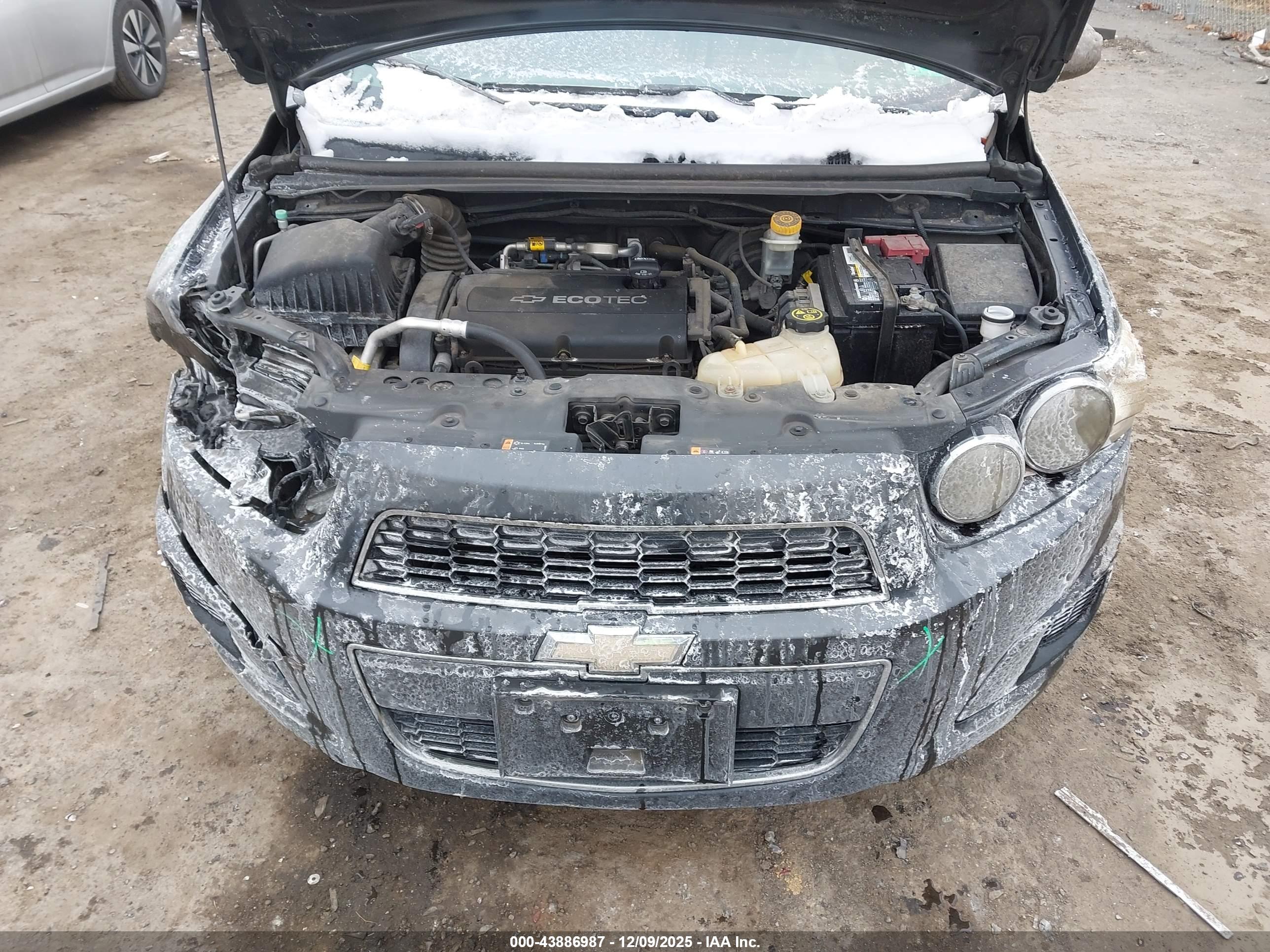 CHEVROLET SONIC image 6