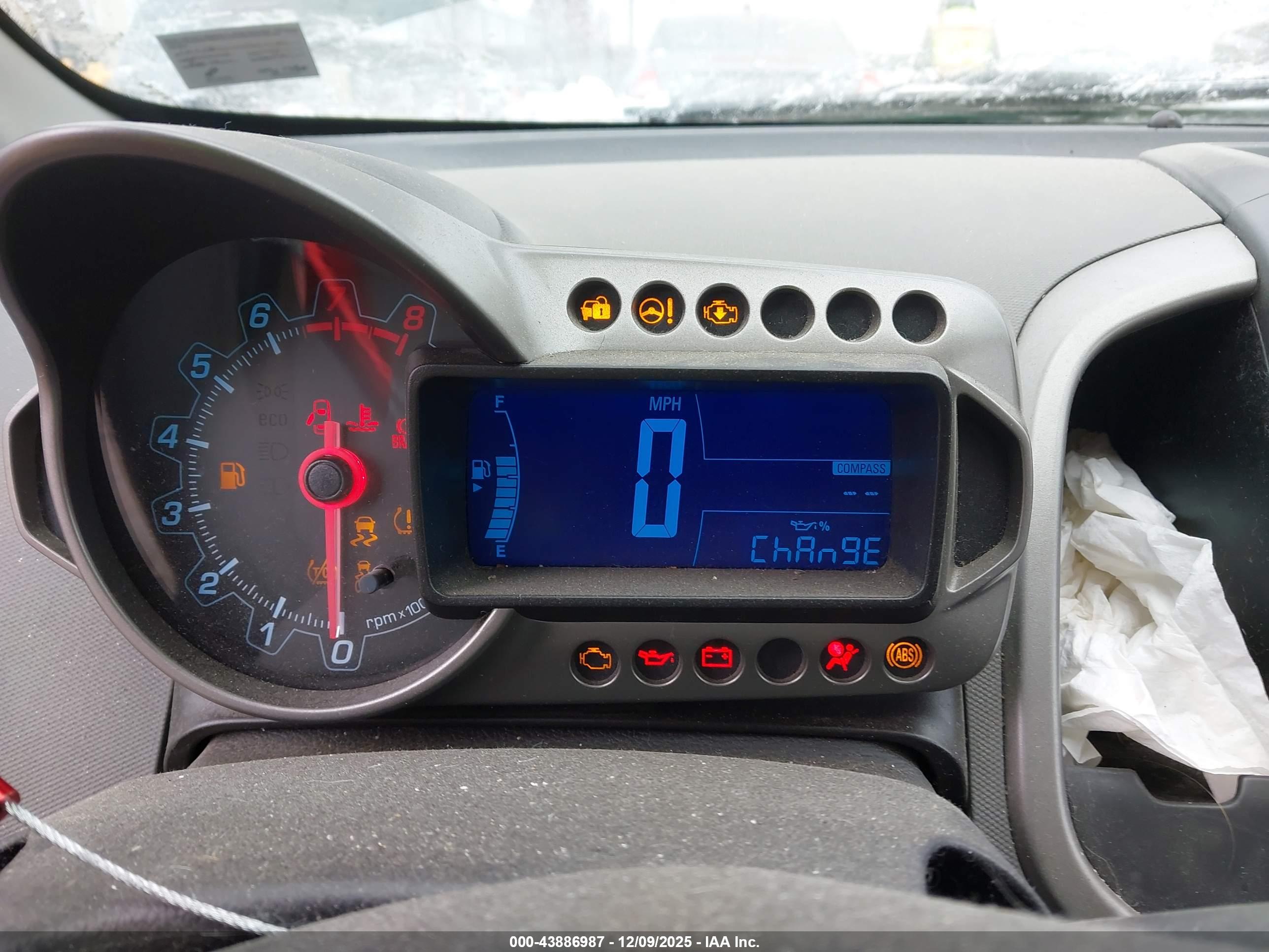 CHEVROLET SONIC image 7