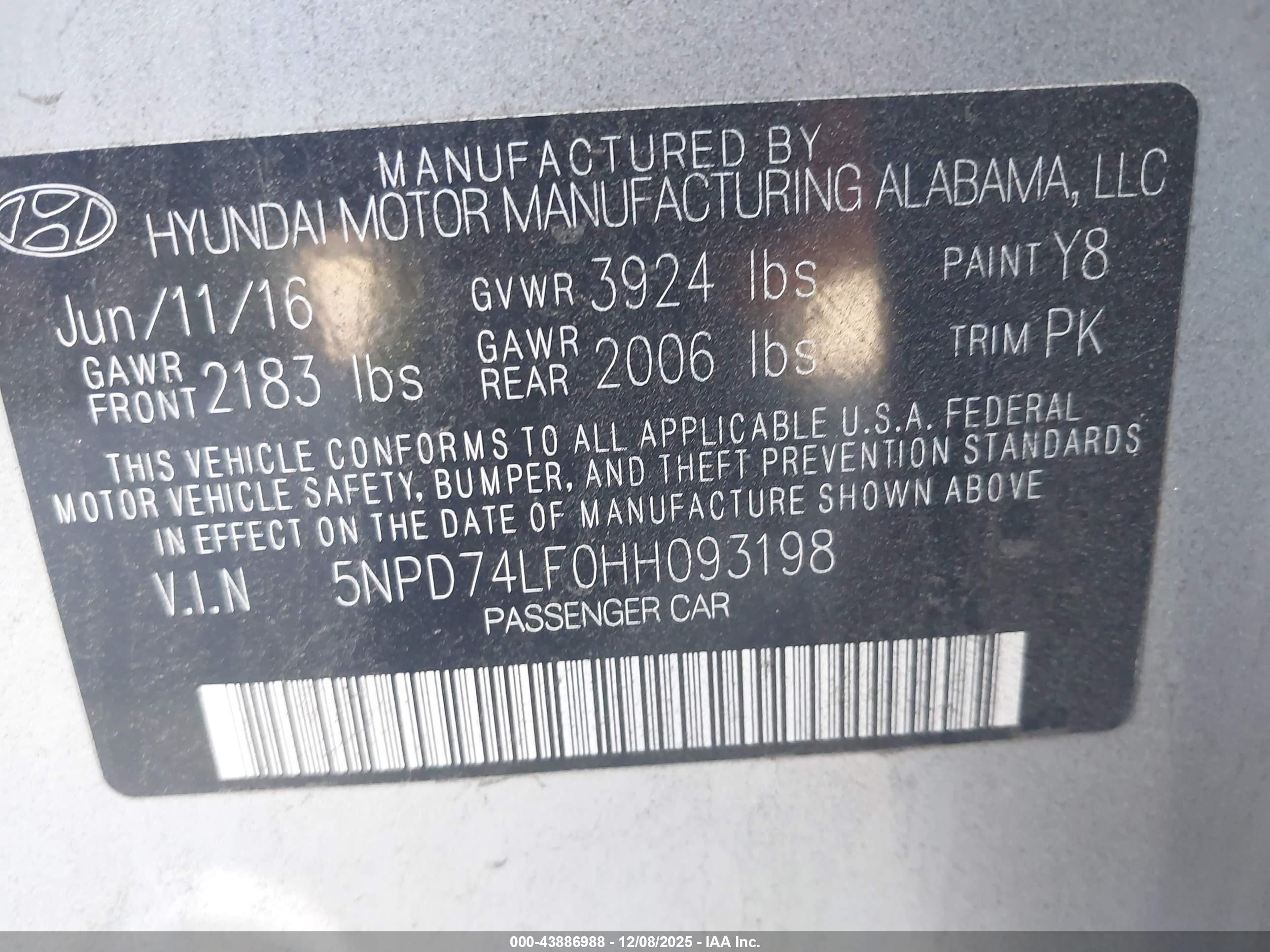HYUNDAI ELANTRA image 9