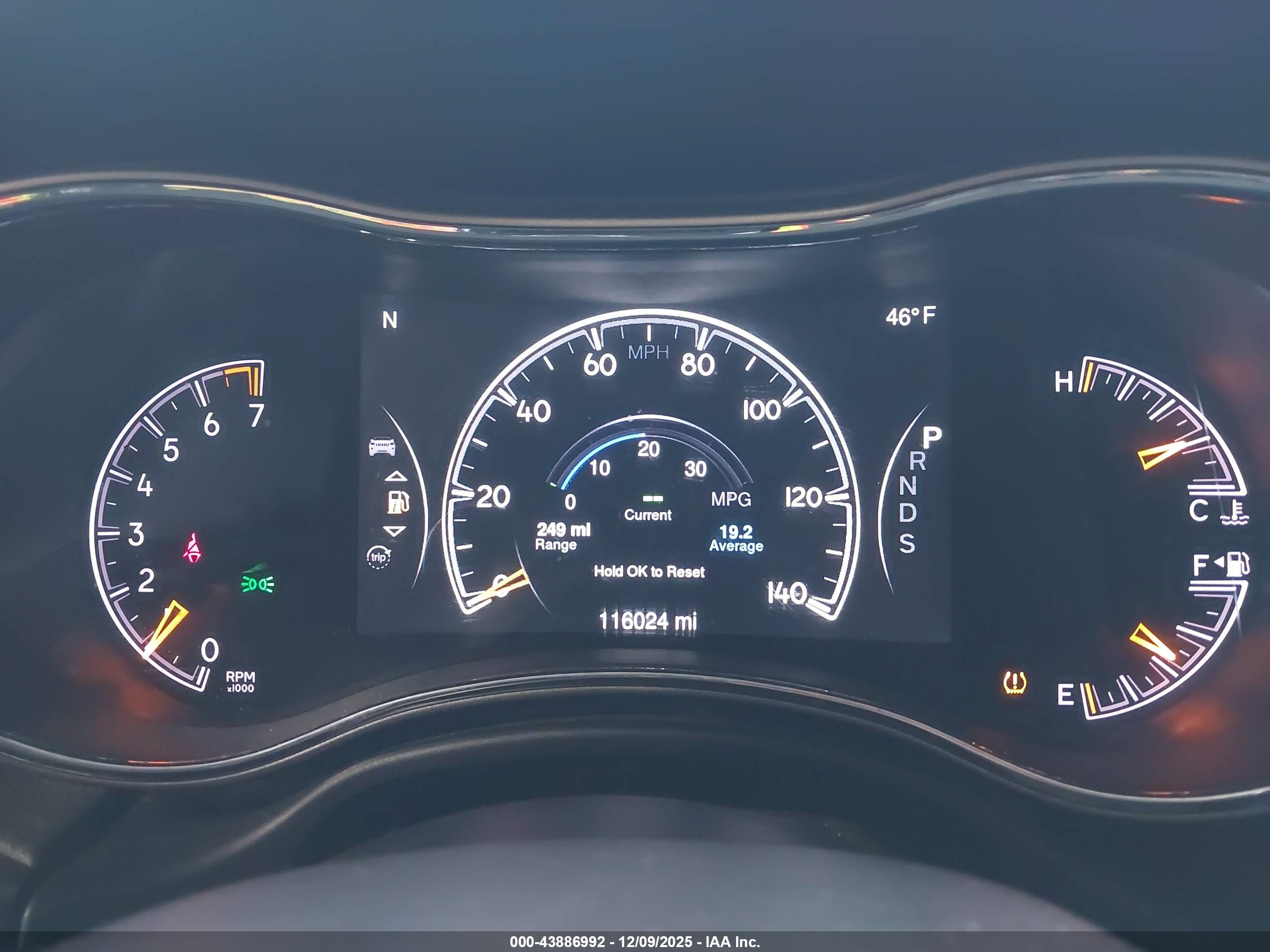 JEEP GRAND image 7