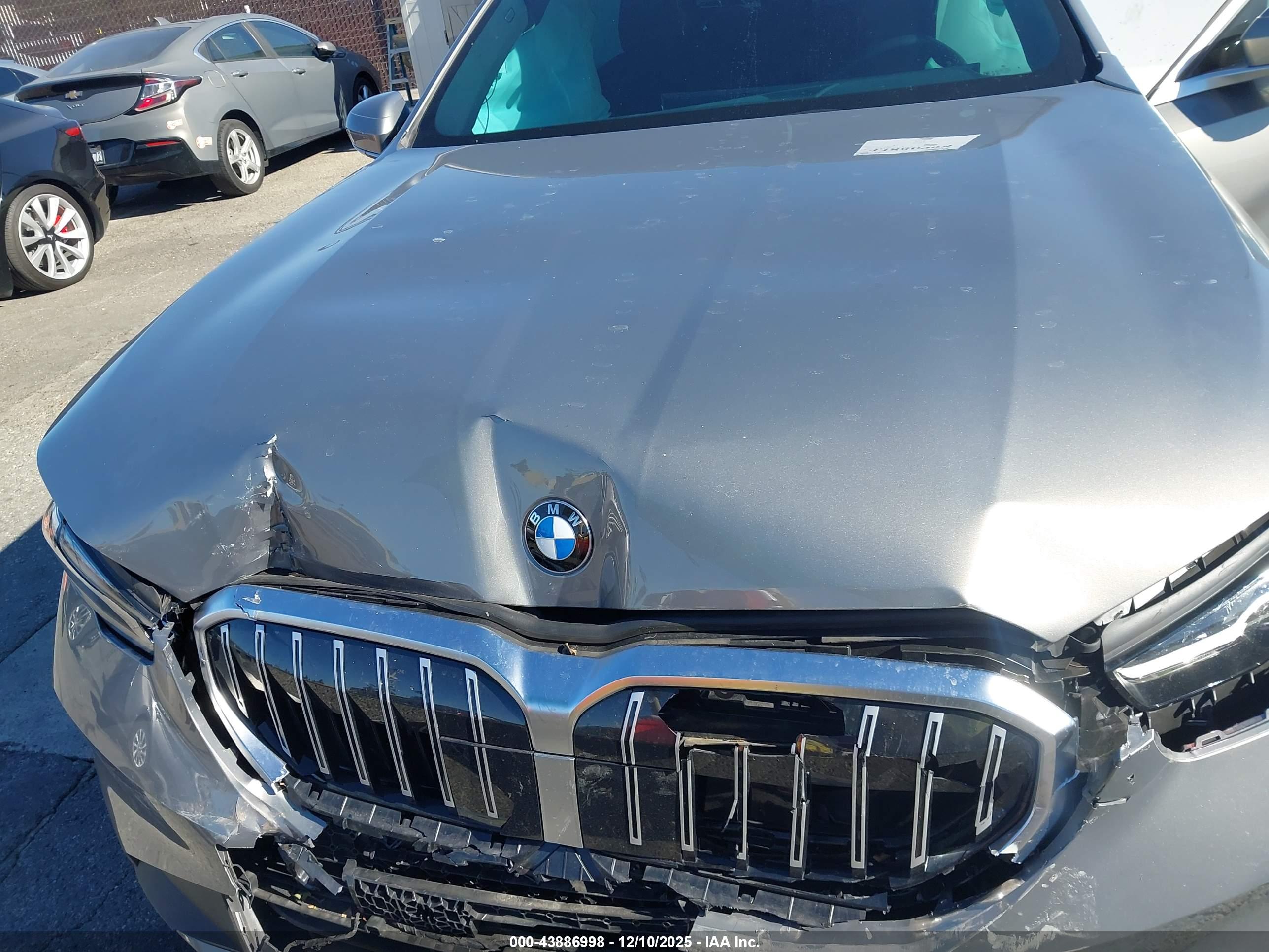 BMW 530I image 10