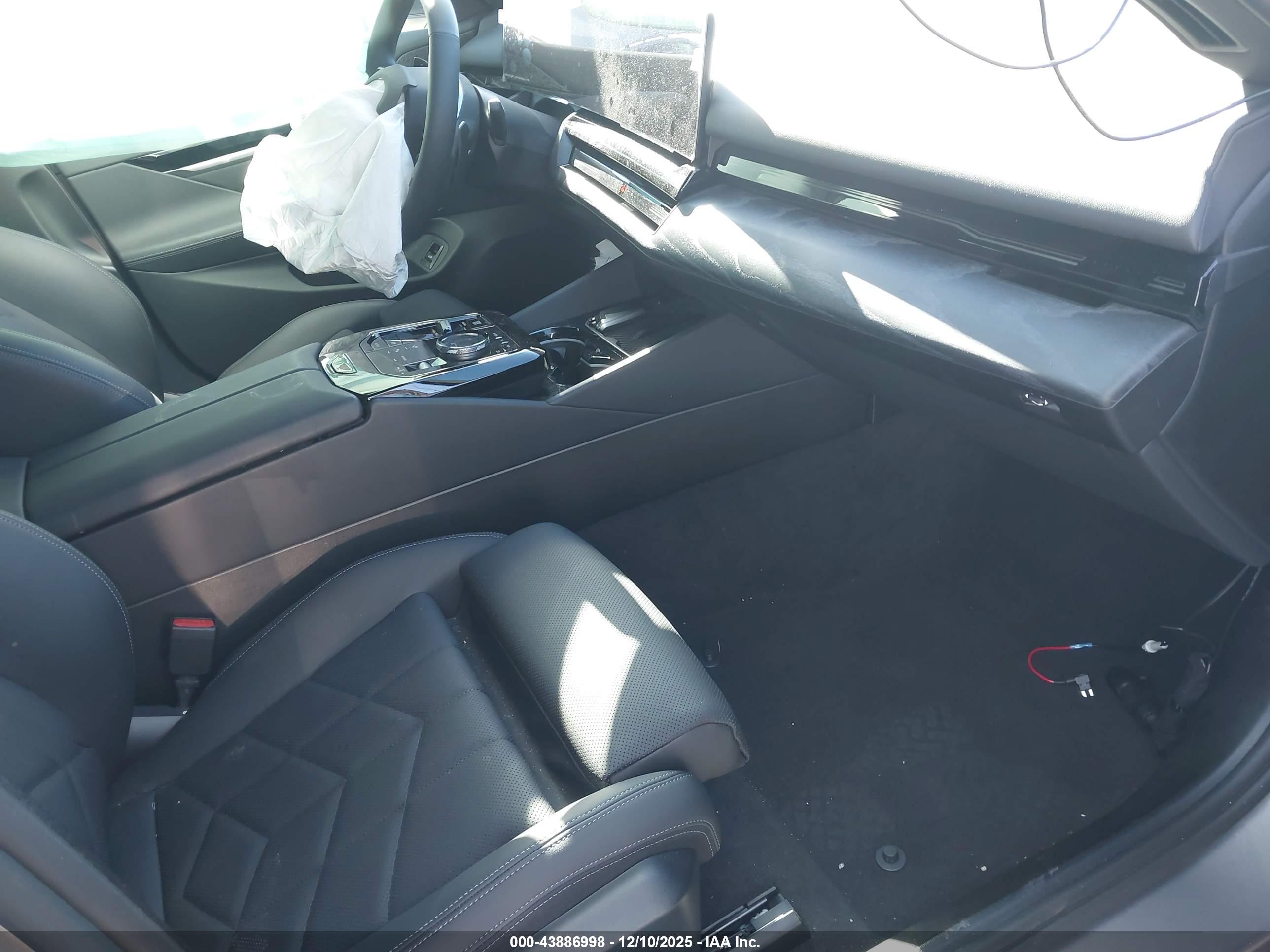BMW 530I image 5