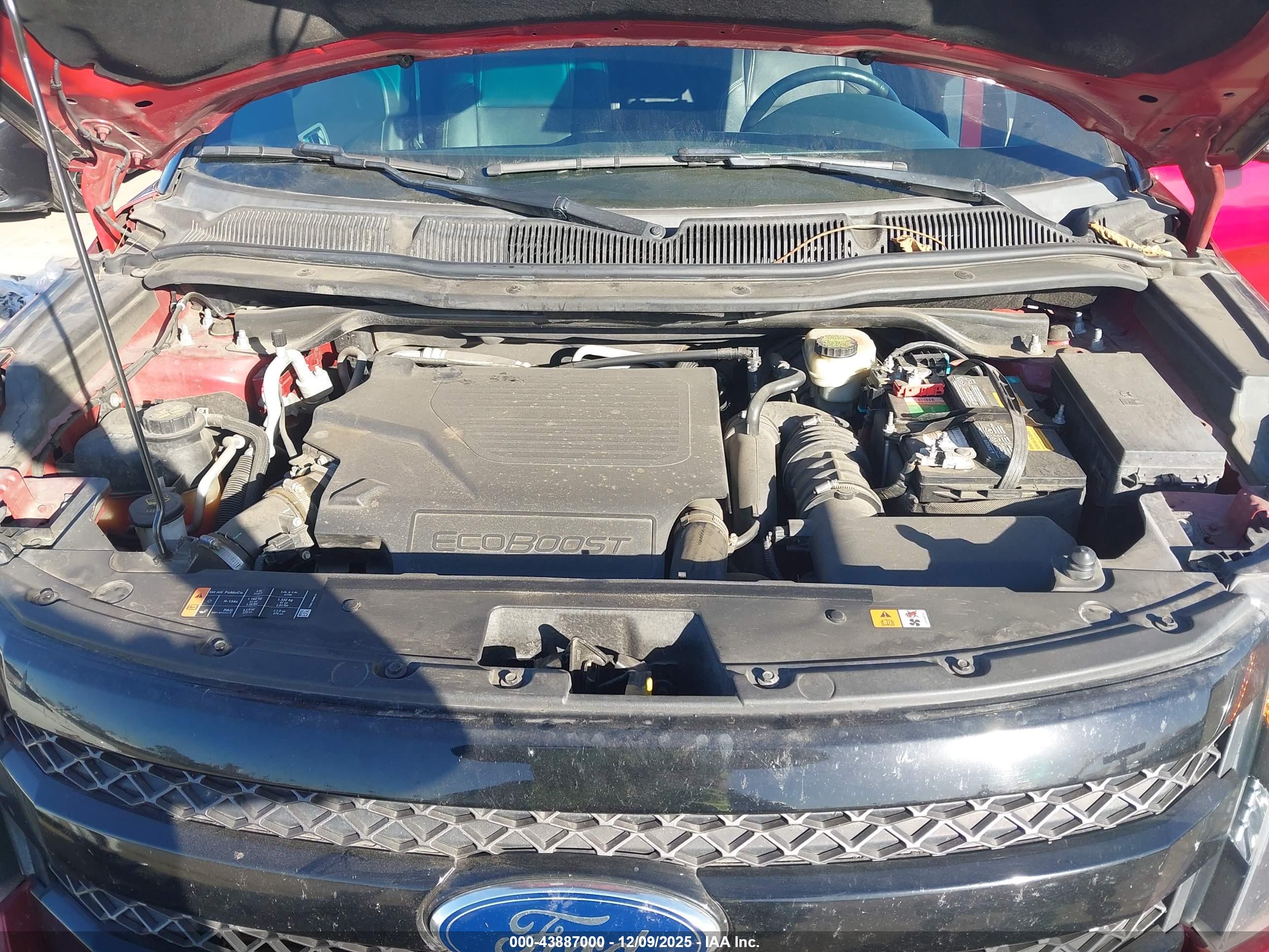 FORD EXPLORER image 10