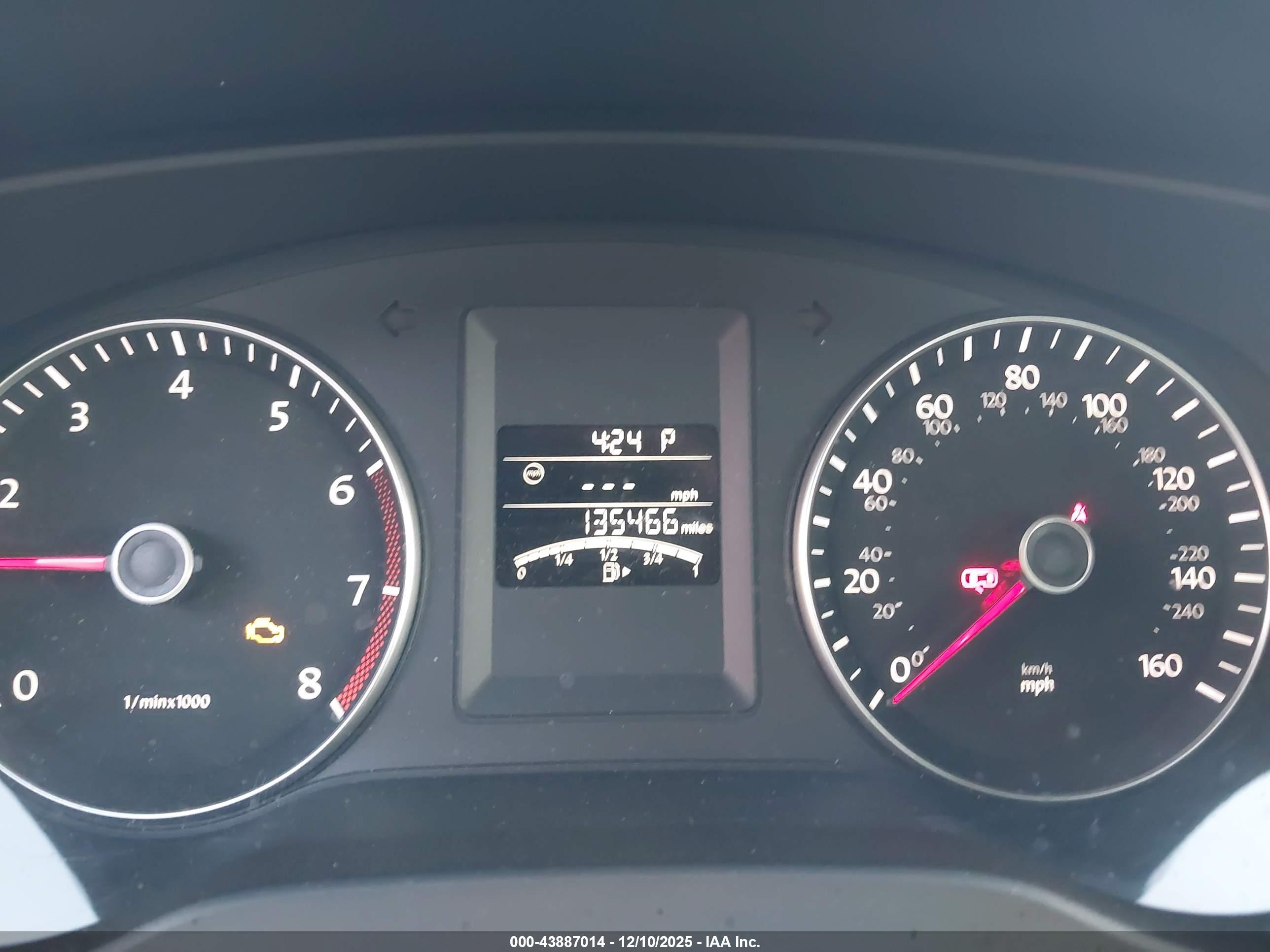 VOLKSWAGEN JETTA image 7
