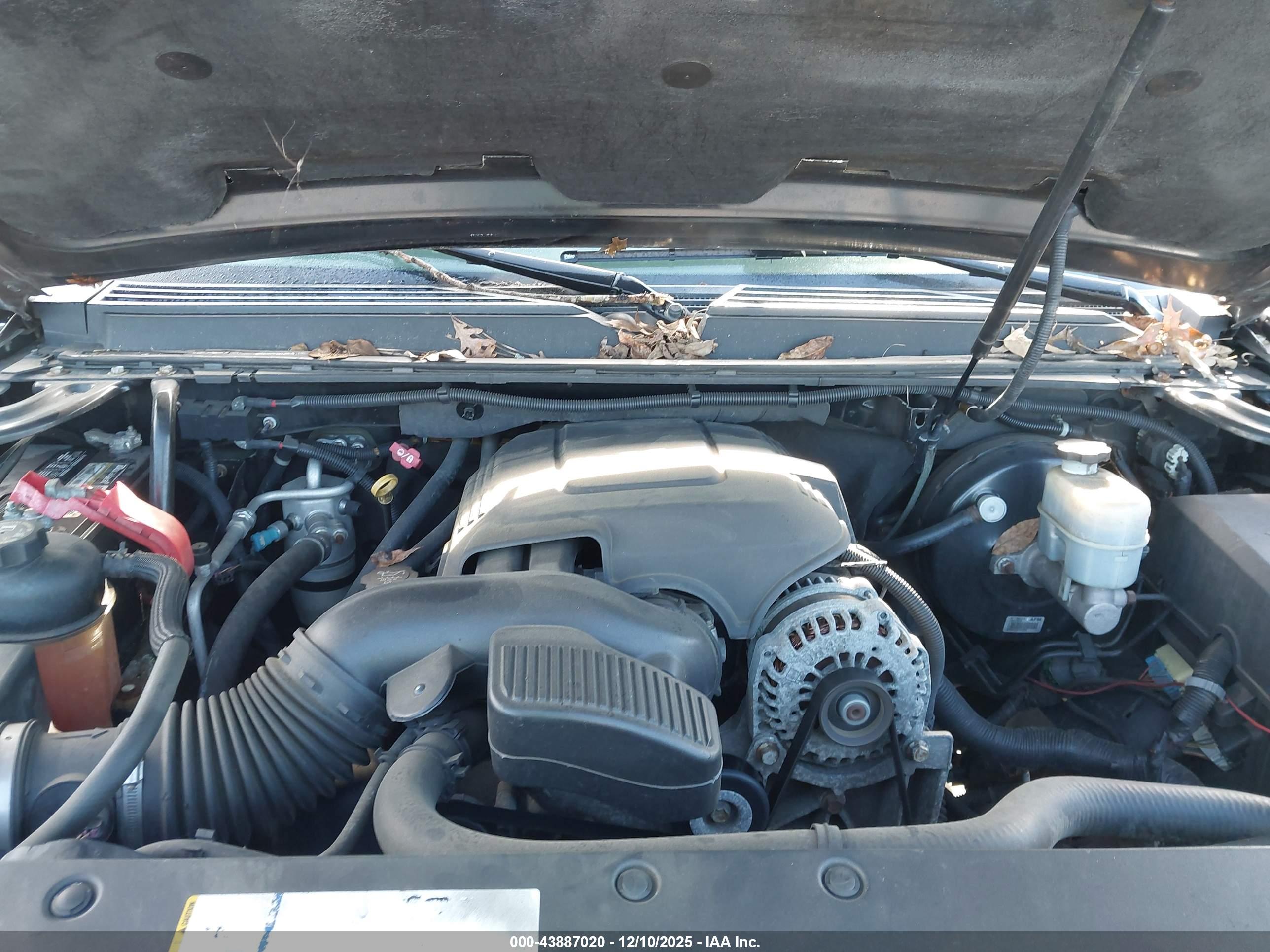 CHEVROLET AVALANCHE image 10