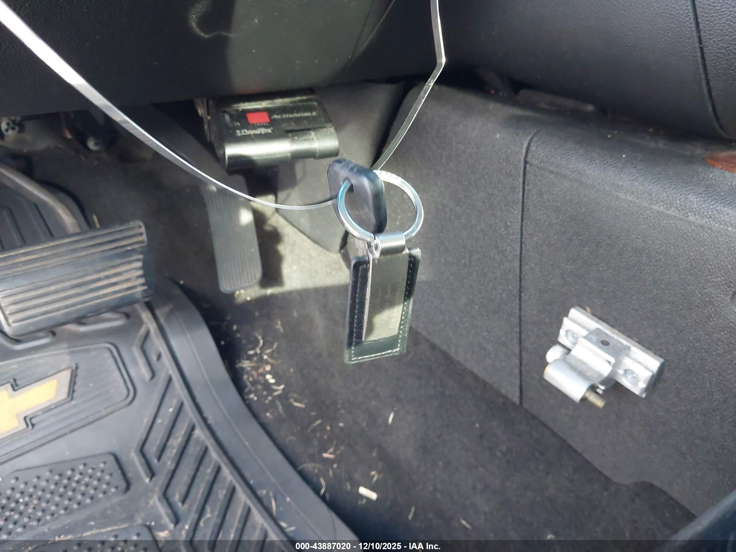 CHEVROLET AVALANCHE image 11