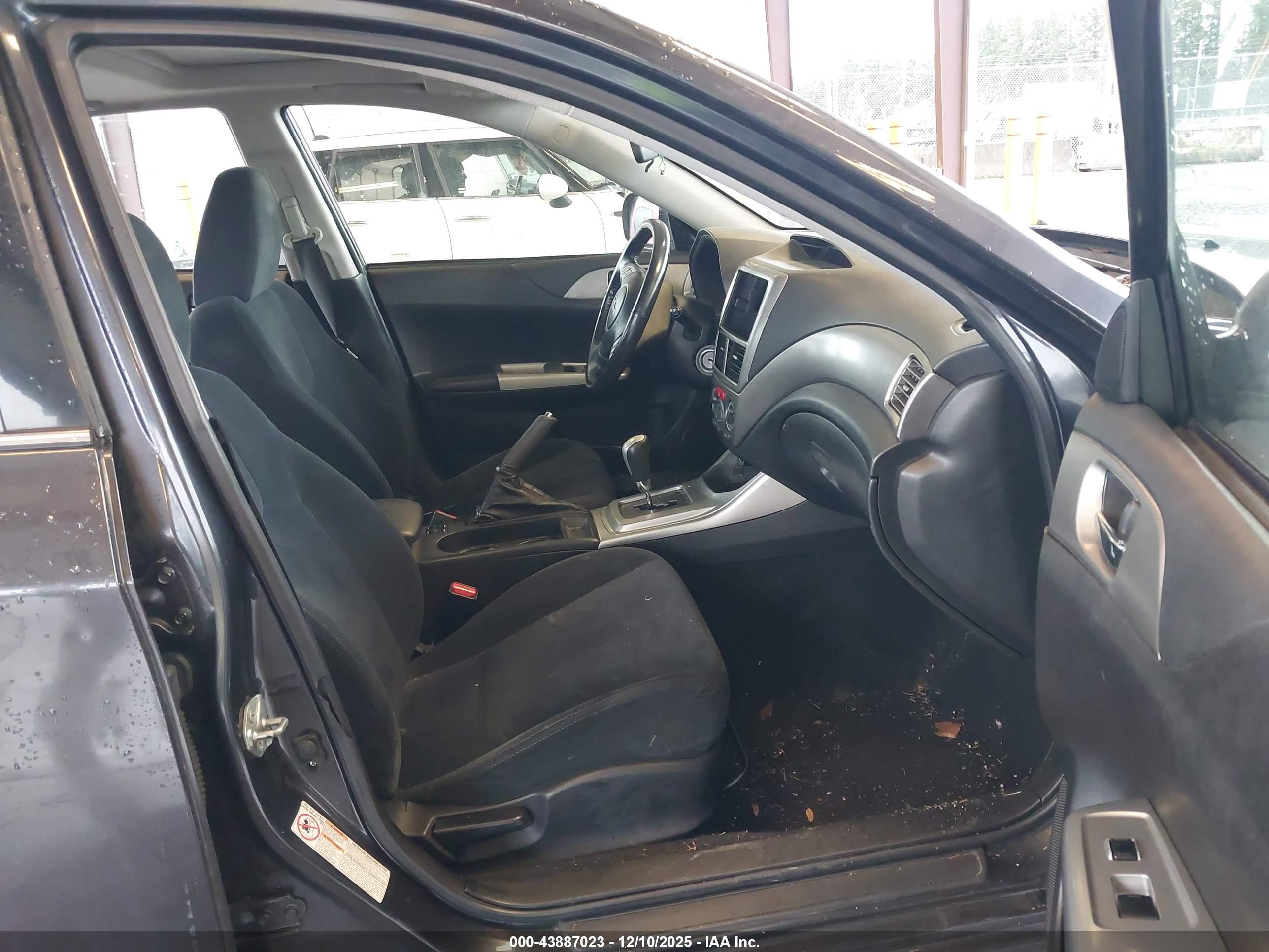 SUBARU IMPREZA image 5