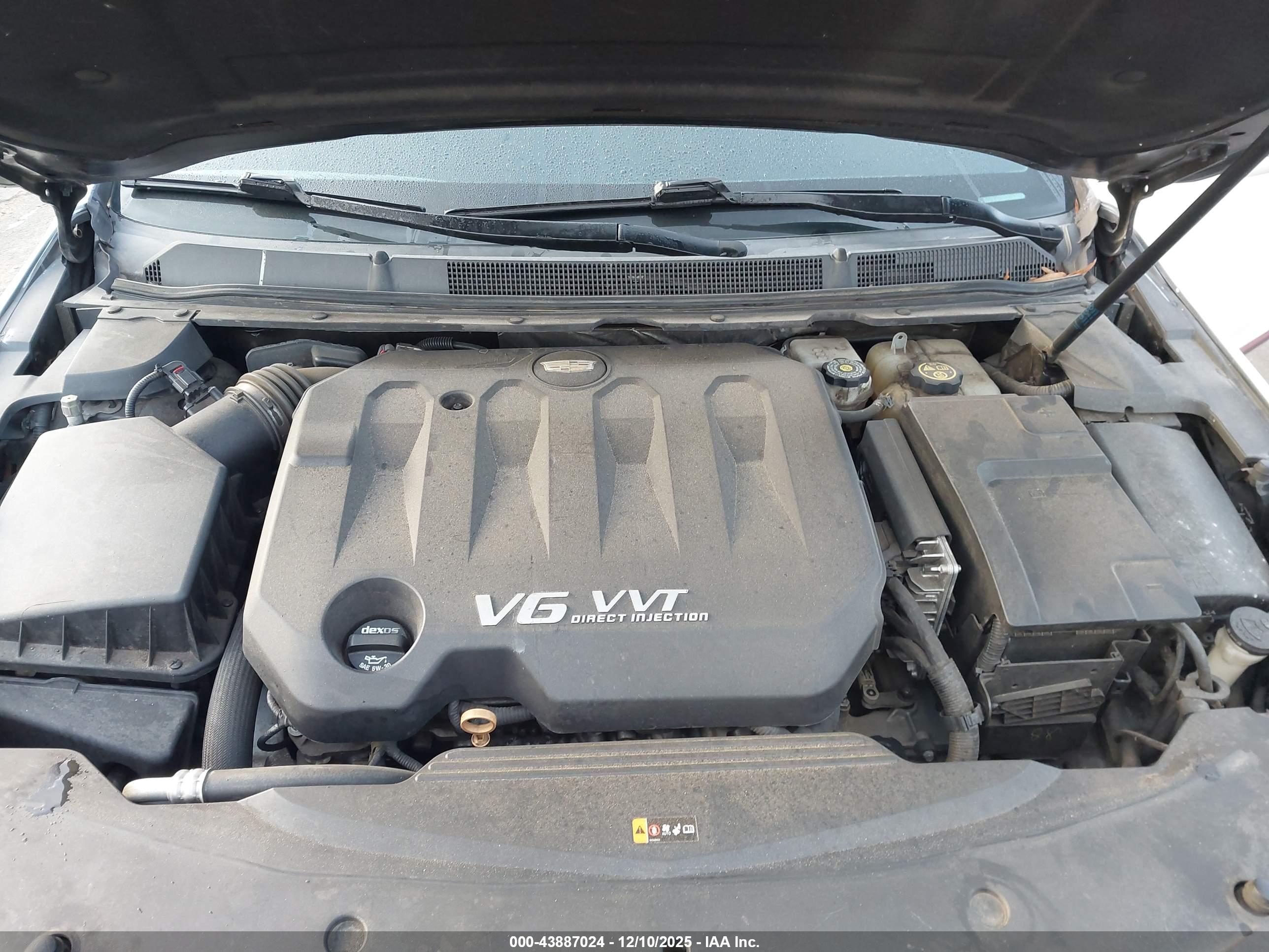 CADILLAC XTS image 10