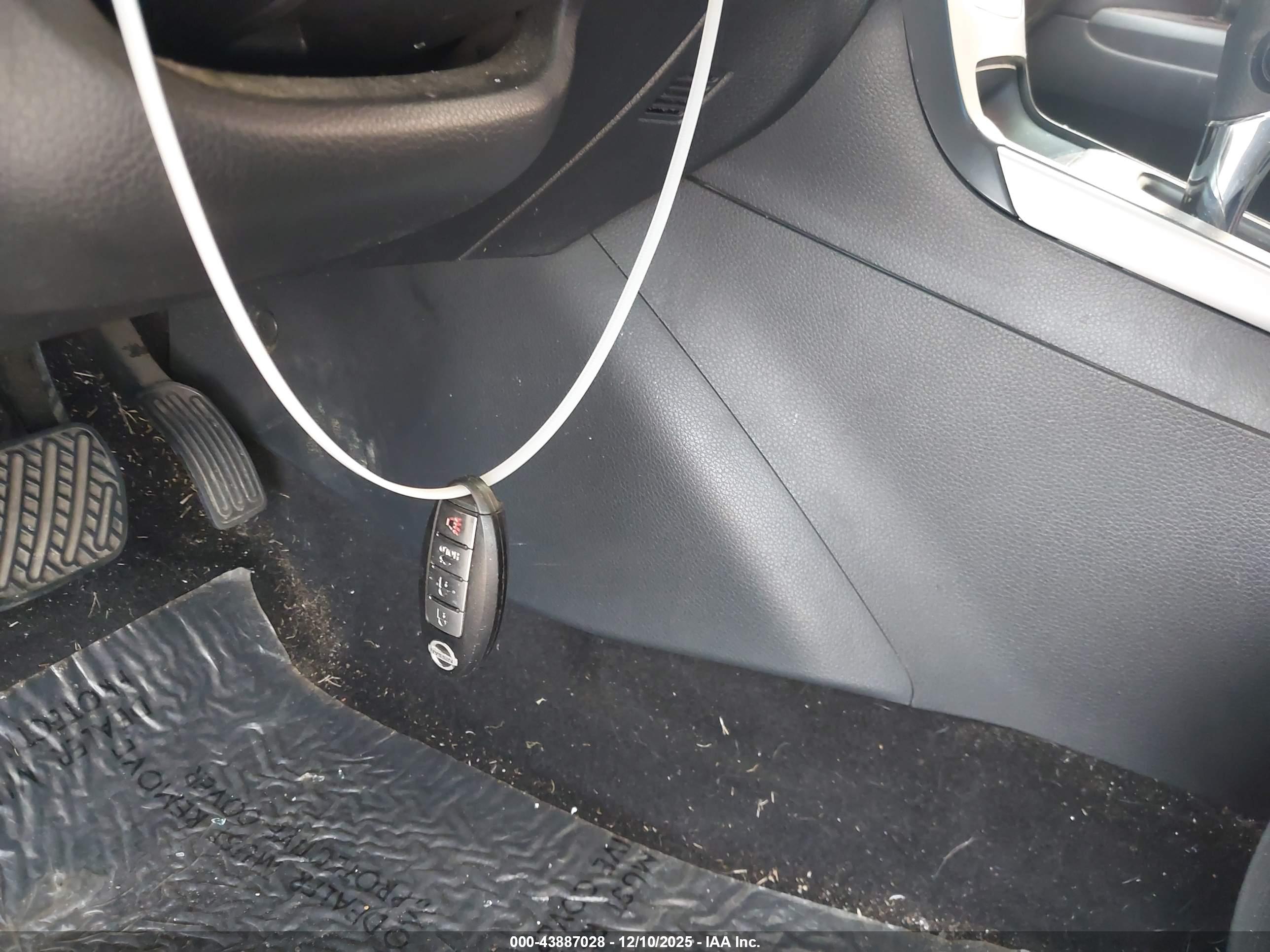 NISSAN SENTRA image 11