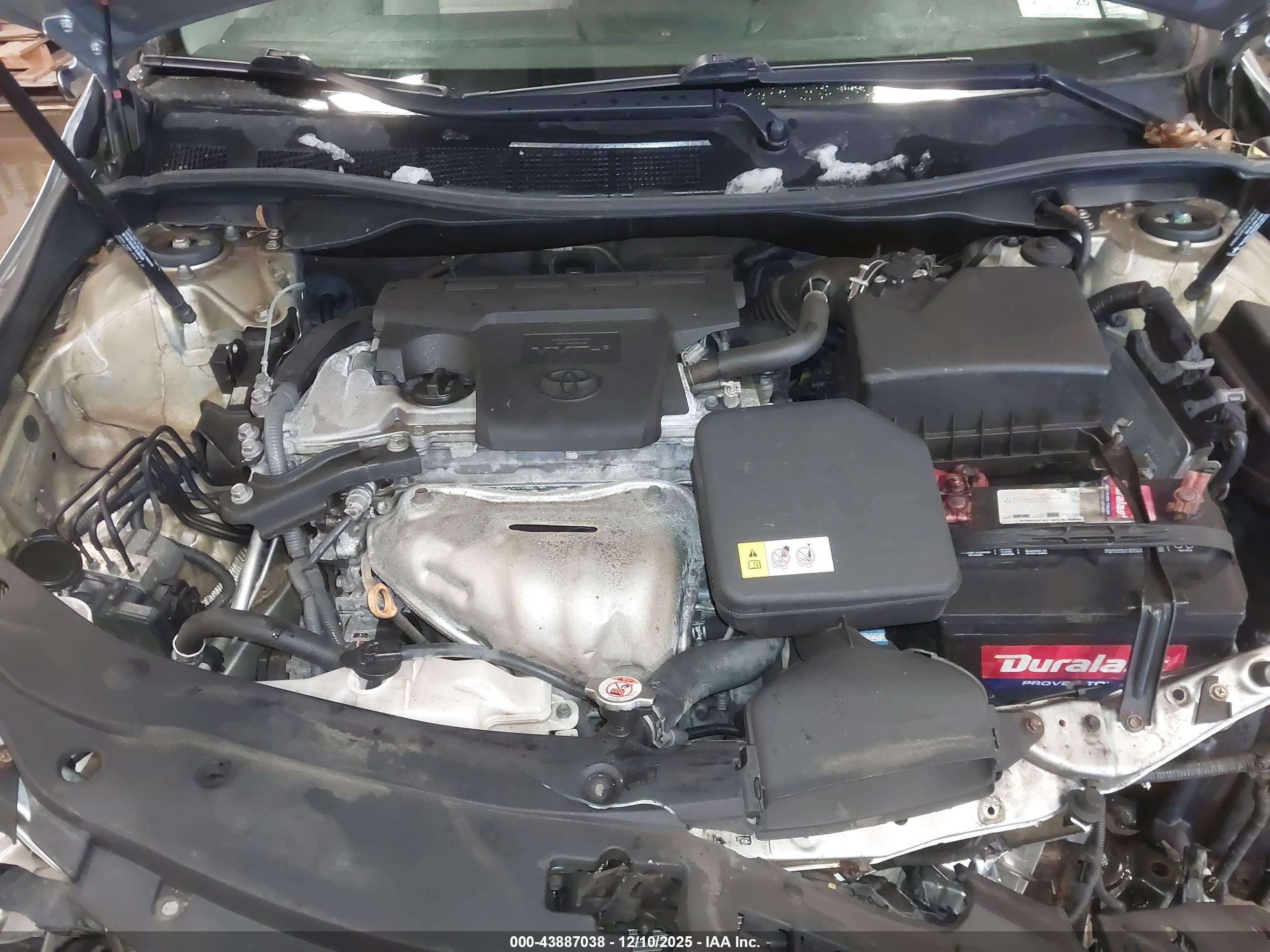 TOYOTA CAMRY image 10