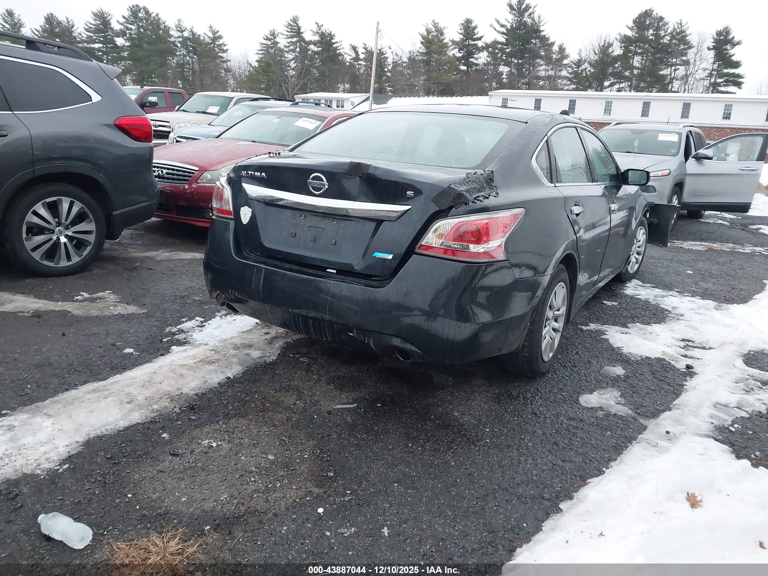 NISSAN ALTIMA image 4