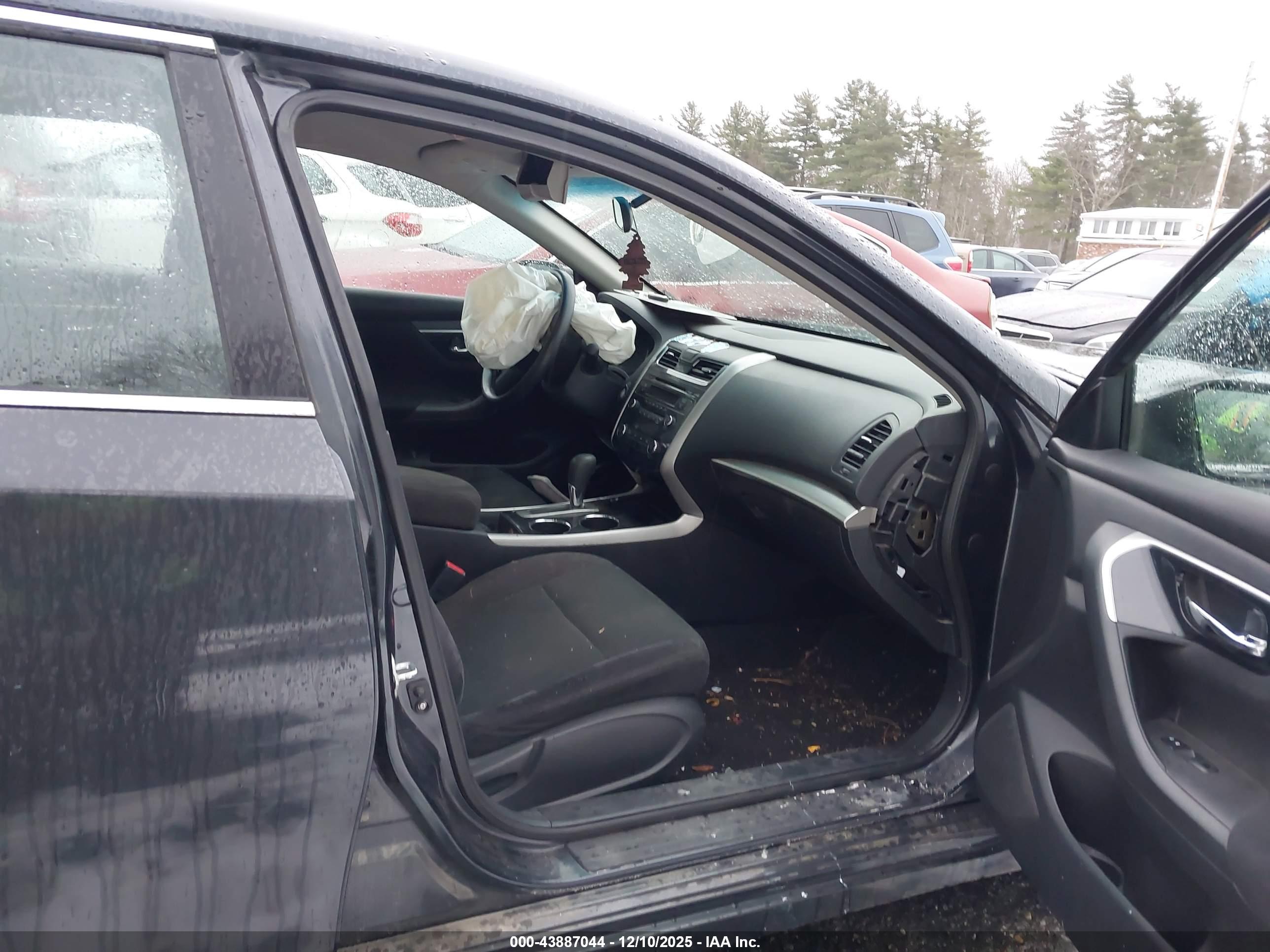 NISSAN ALTIMA image 5
