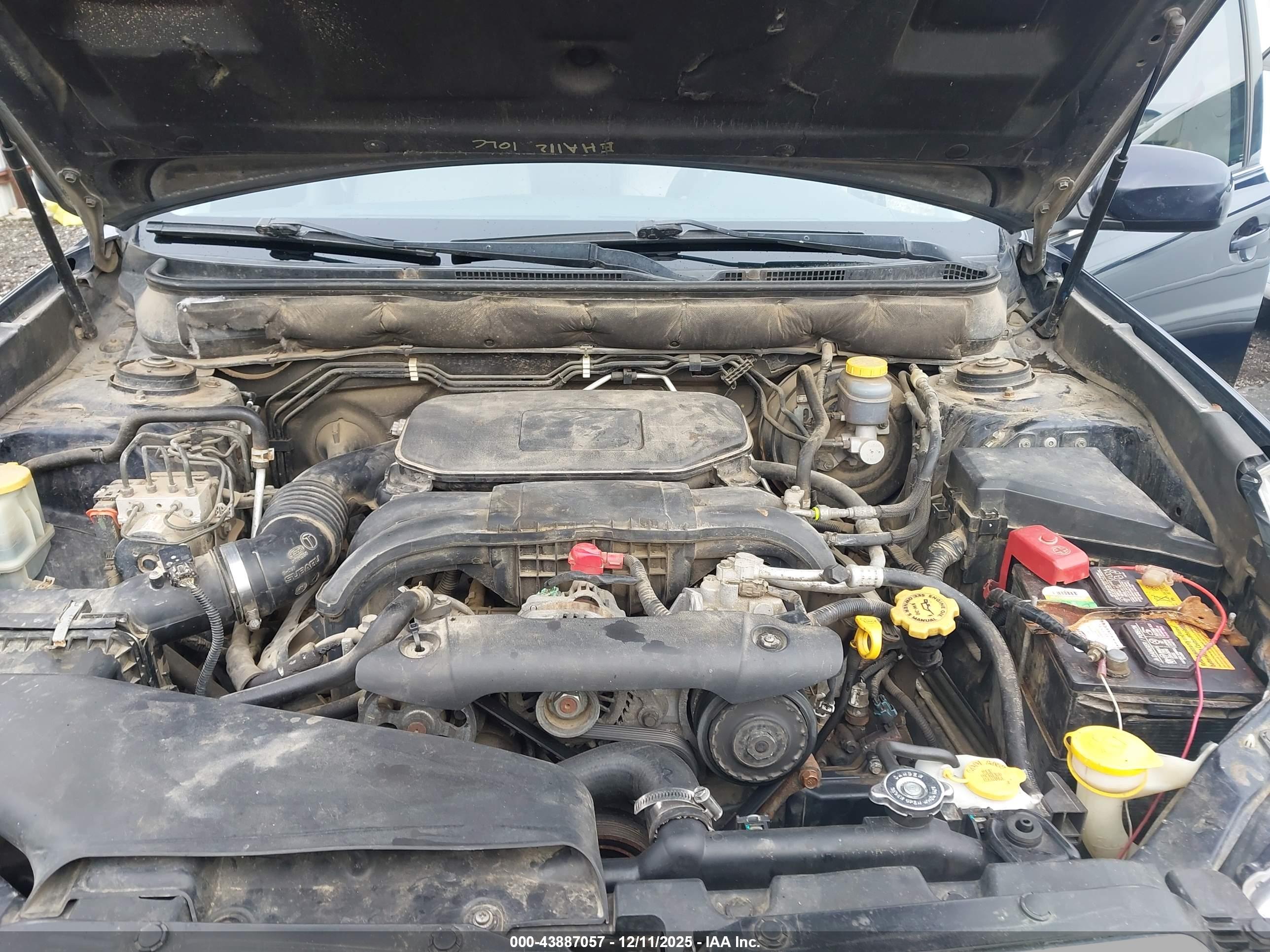SUBARU LEGACY image 10