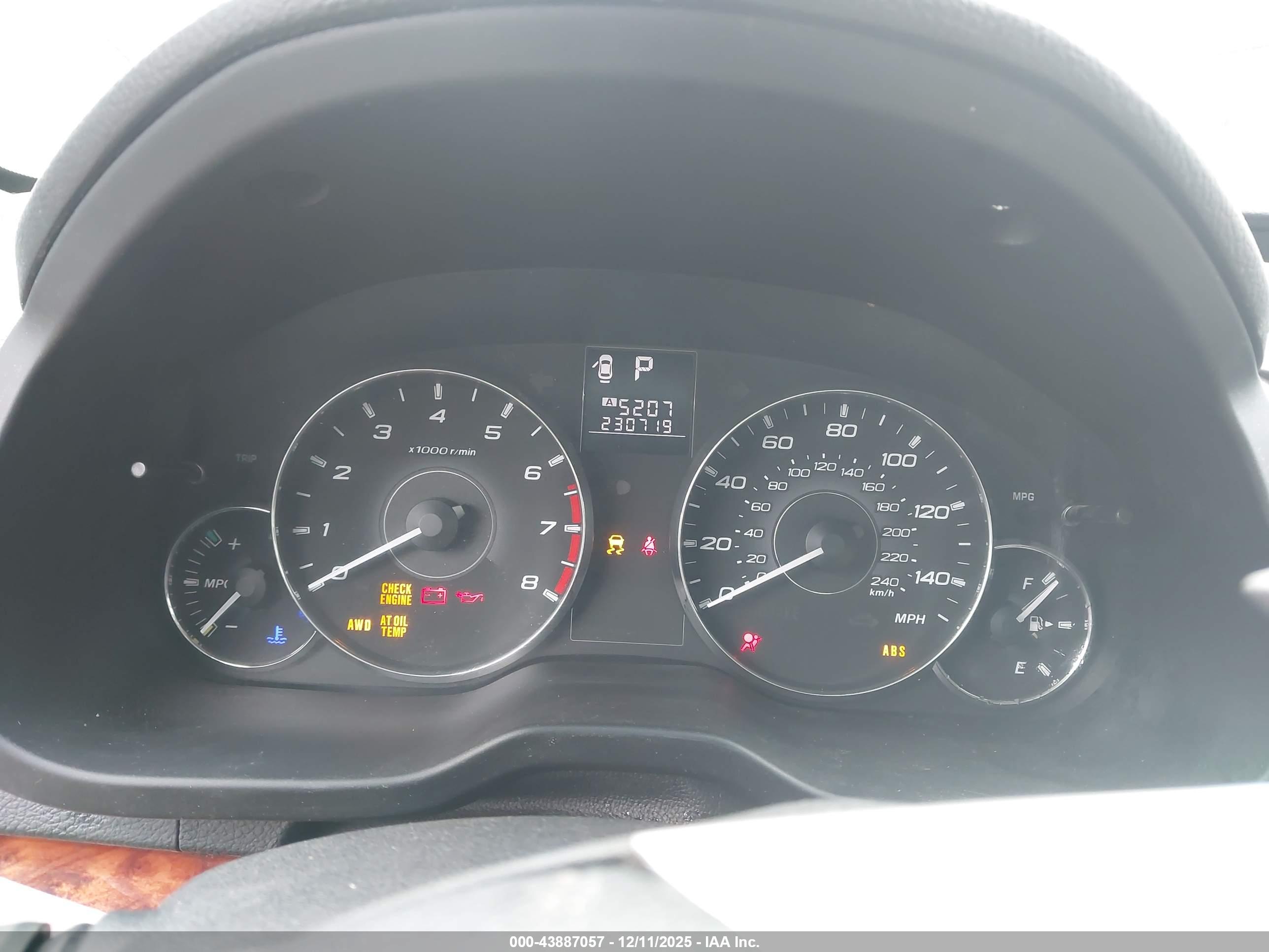 SUBARU LEGACY image 7