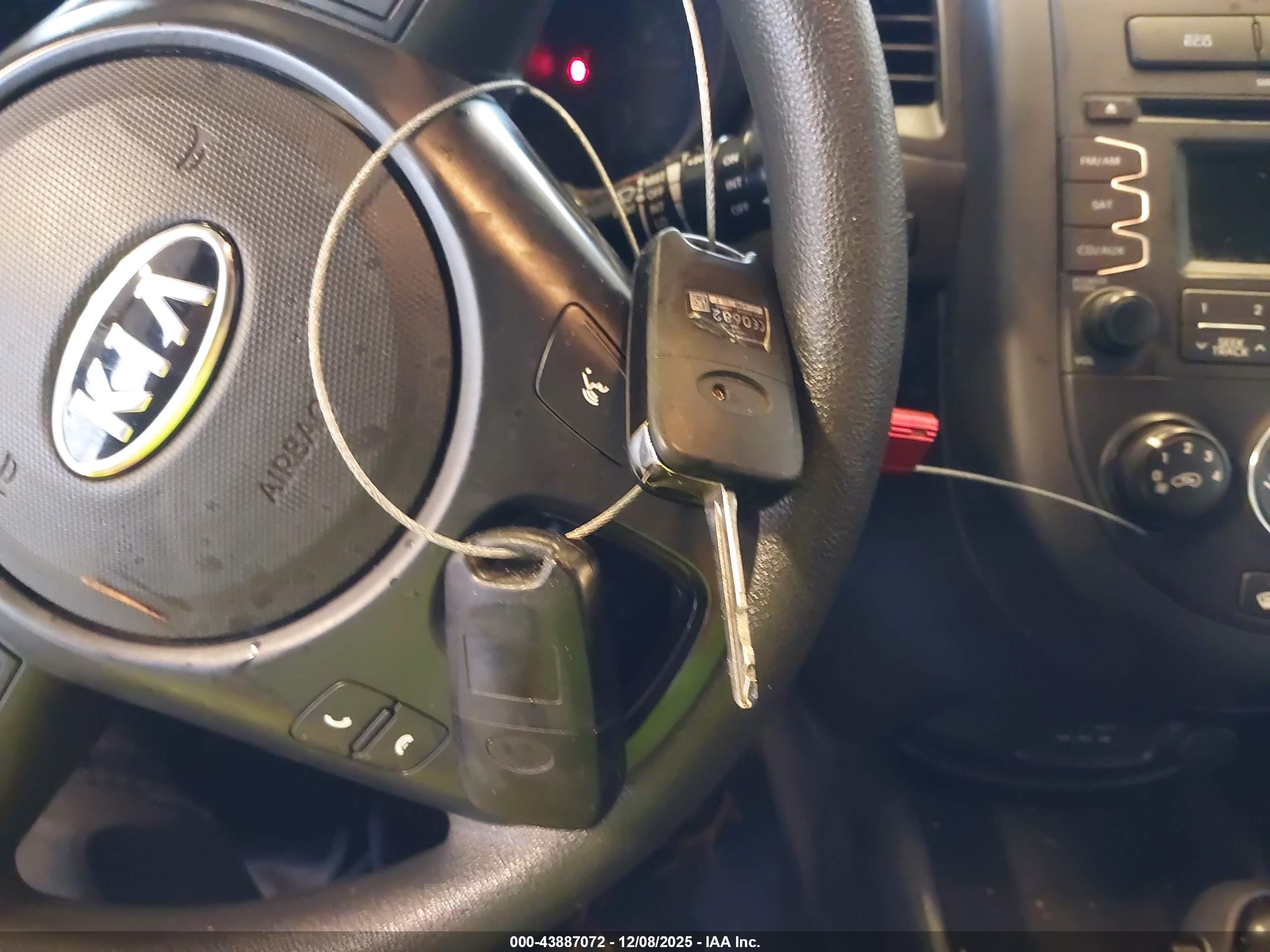 KIA SOUL image 11